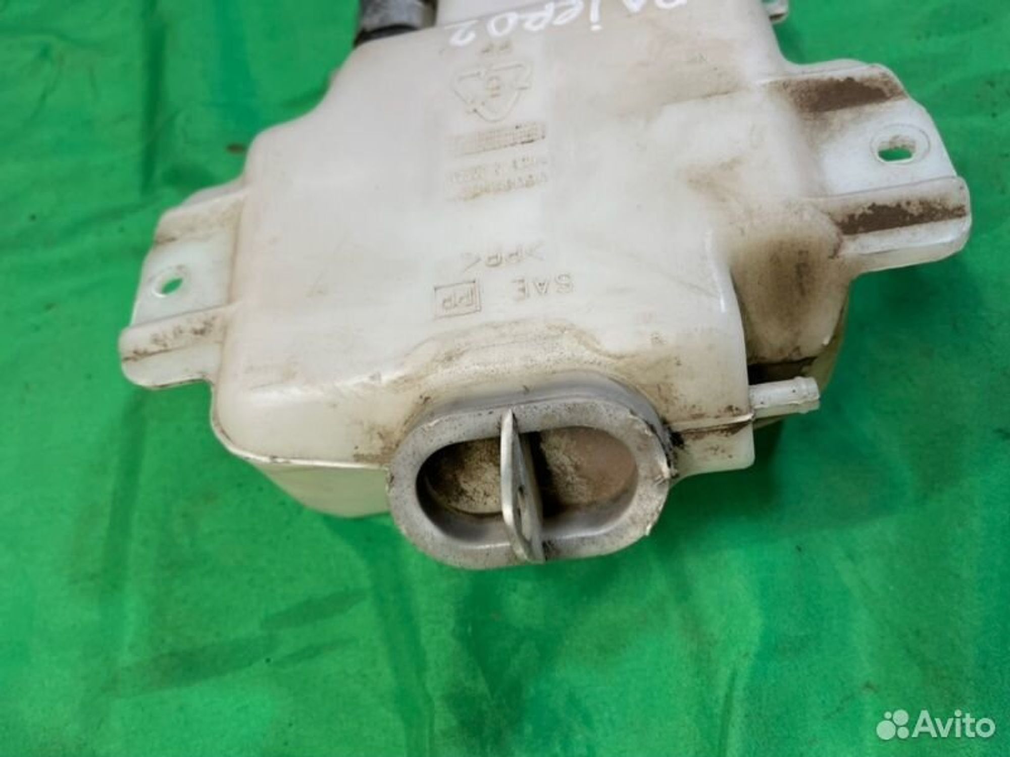 Бачок омывателя заднего стекла Mitsubishi Pajero, 1000 рублей, Семиозерка