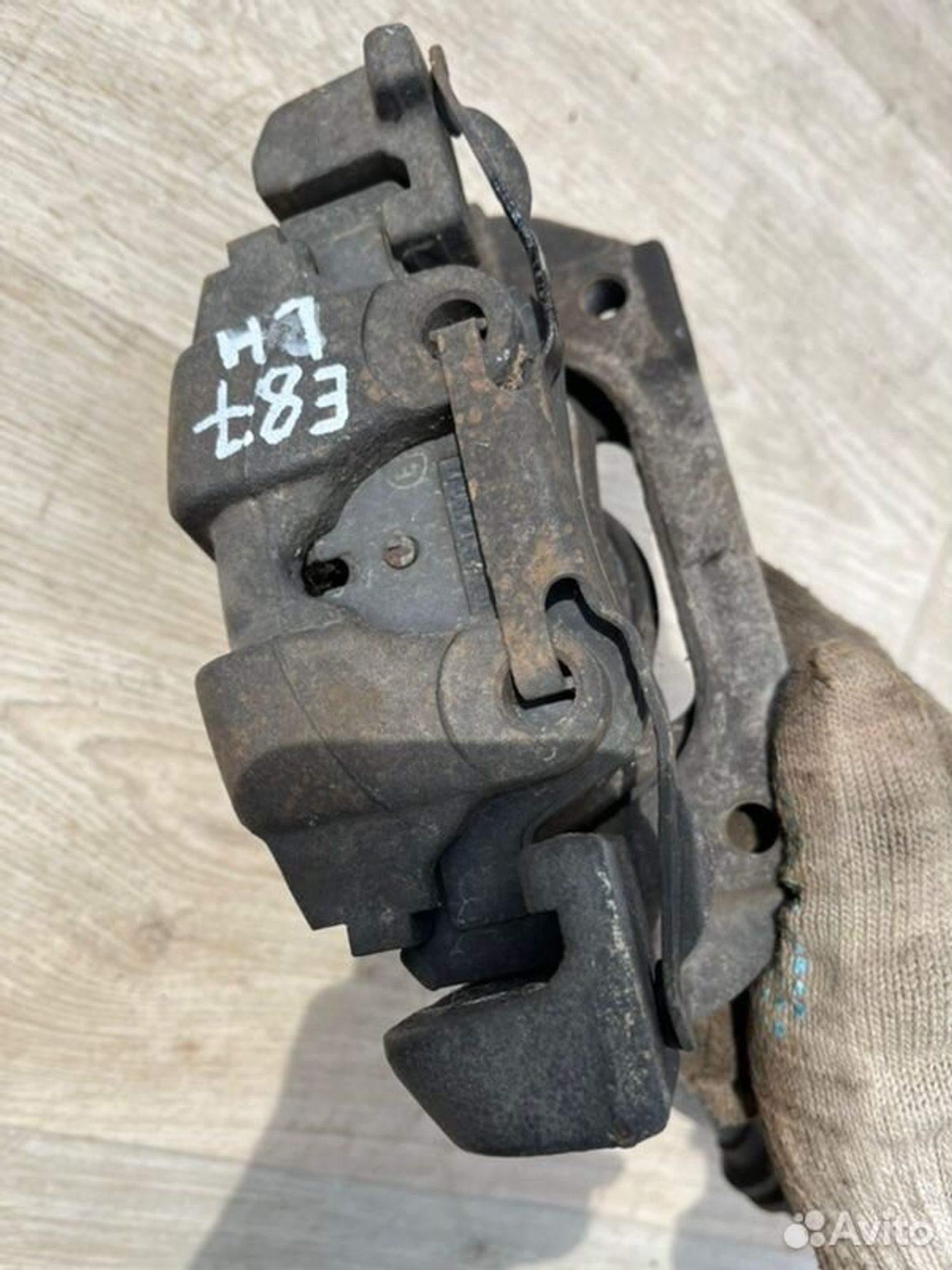 Суппорт тормозной передний левый Bmw 1 E87 M47D20, 2100 рублей, Семиозерка