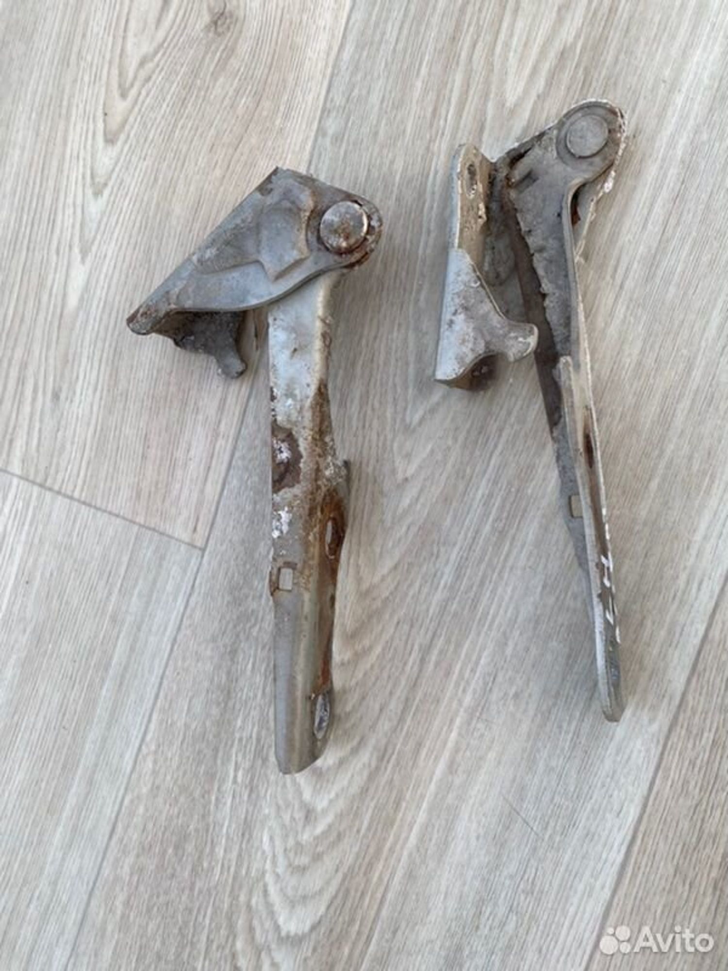 Петля капота Hyundai Accent G4EB 2006, 1000 рублей, Семиозерка