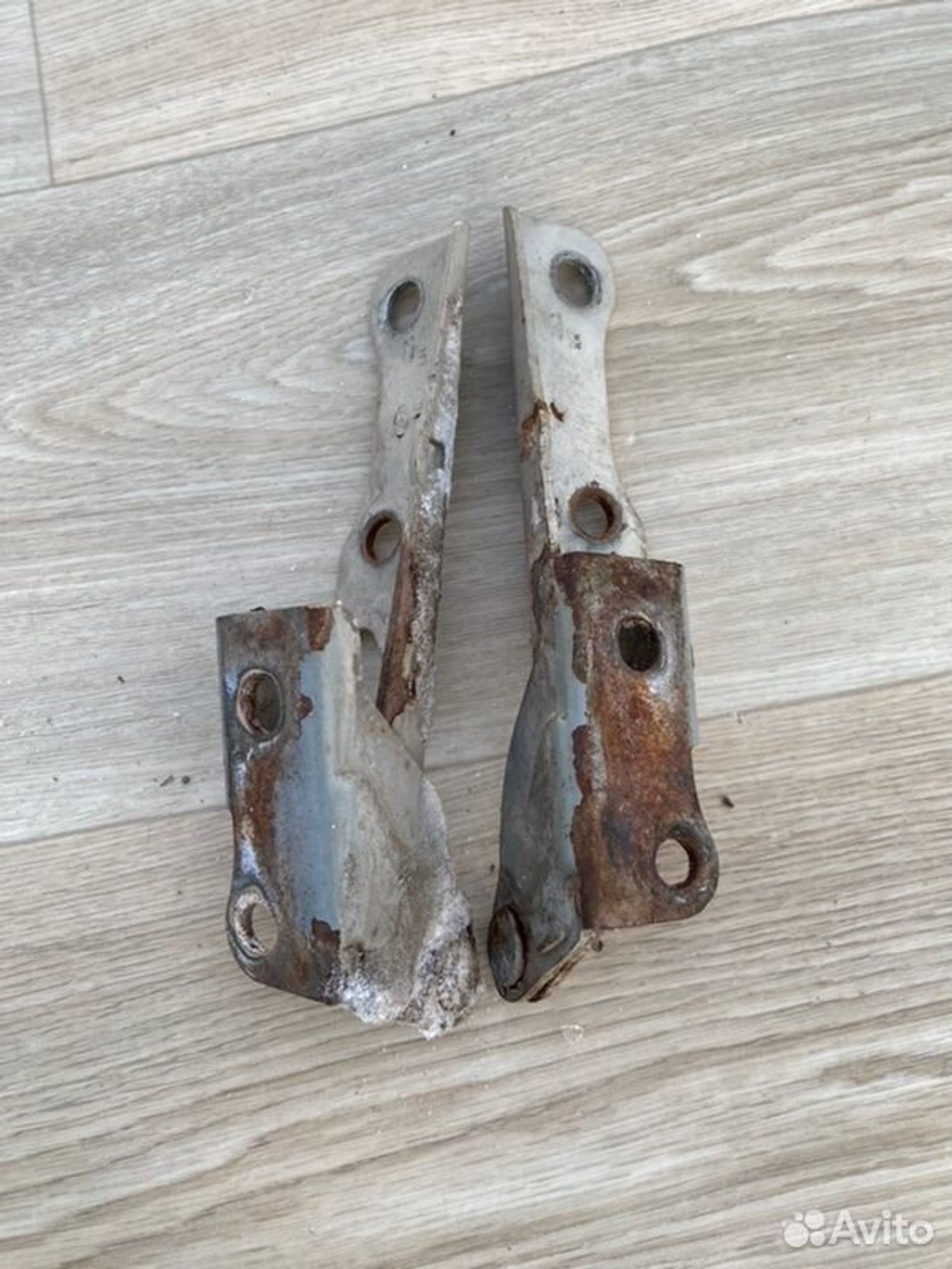 Петля капота Hyundai Accent G4EB 2006, 1000 рублей, Семиозерка