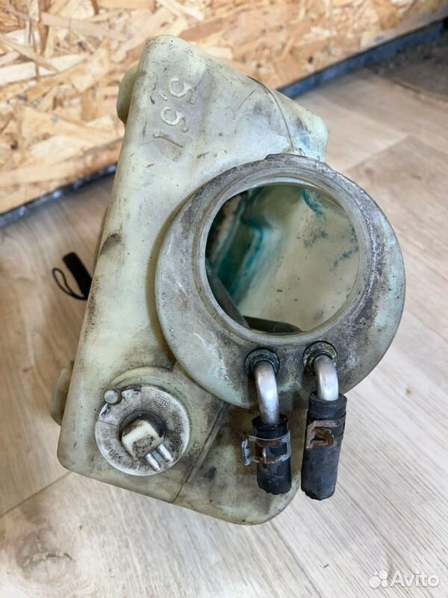 Бачок омывателя Mercedes E240 W210 M112911 1998, 1000 рублей, Семиозерка