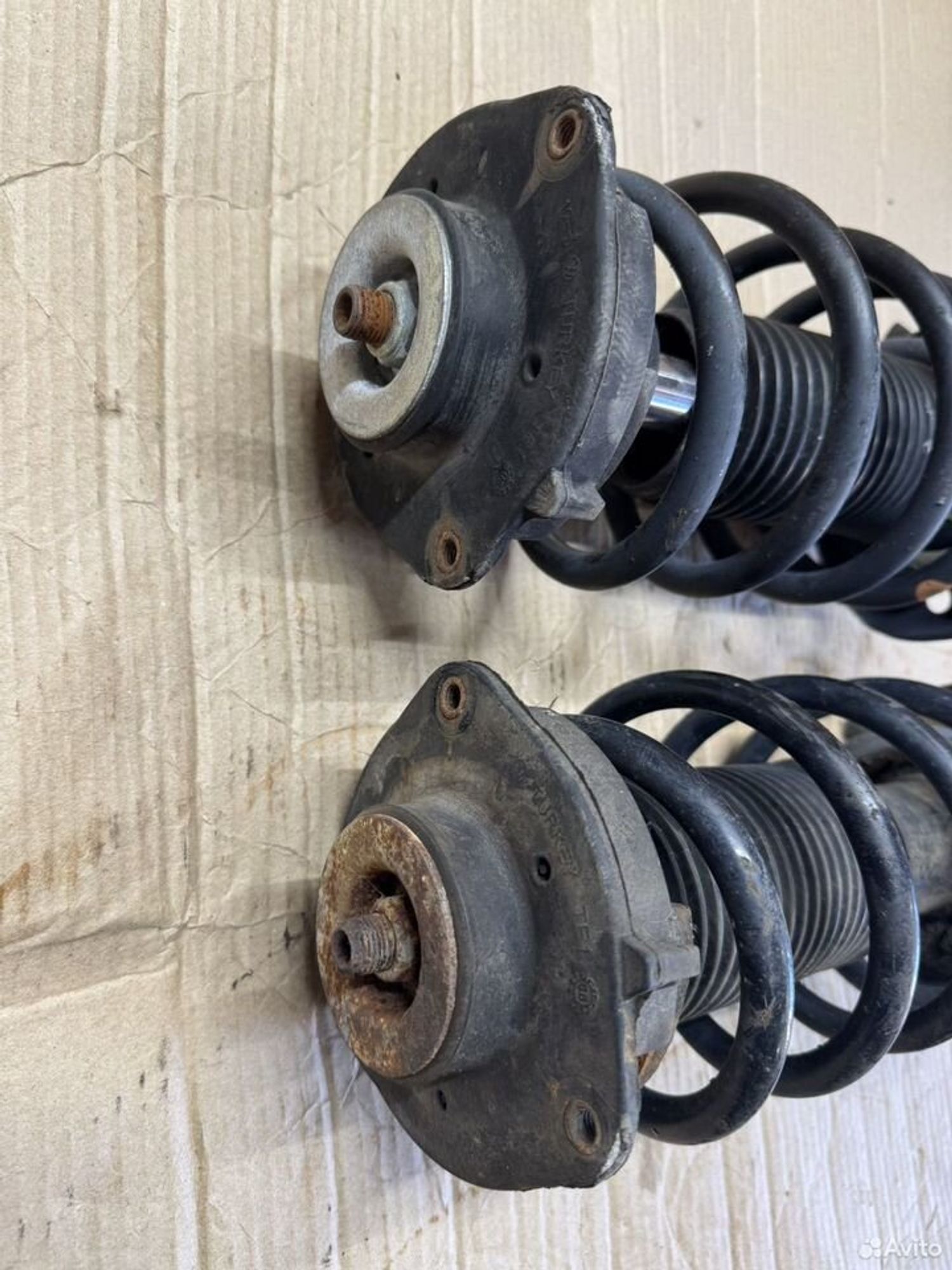 Стойка передняя Passat b6, 8000 рублей, Семиозерка