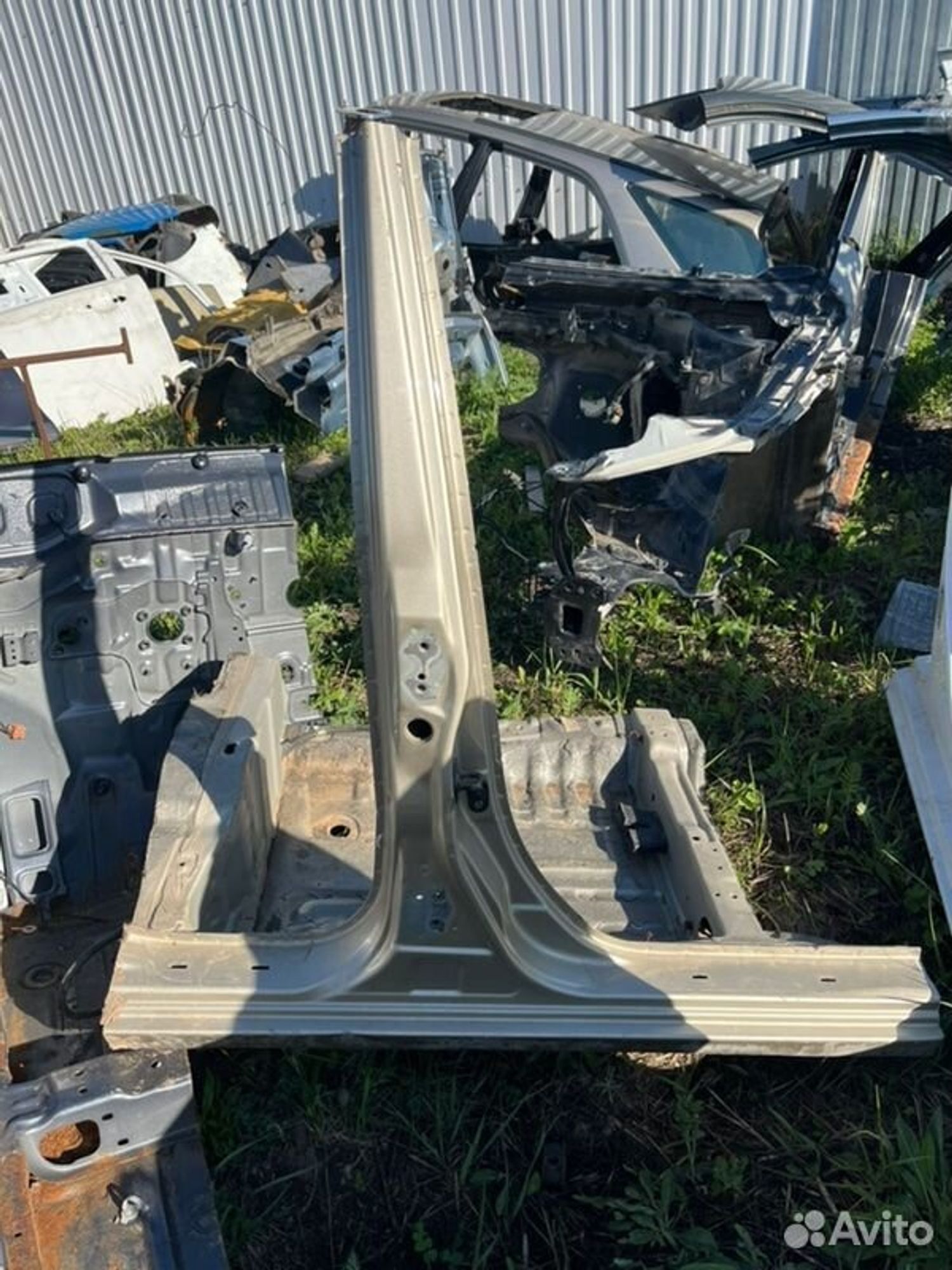 Центральная стойка кузова правая Hyundai Accent, 2500 рублей, Семиозерка