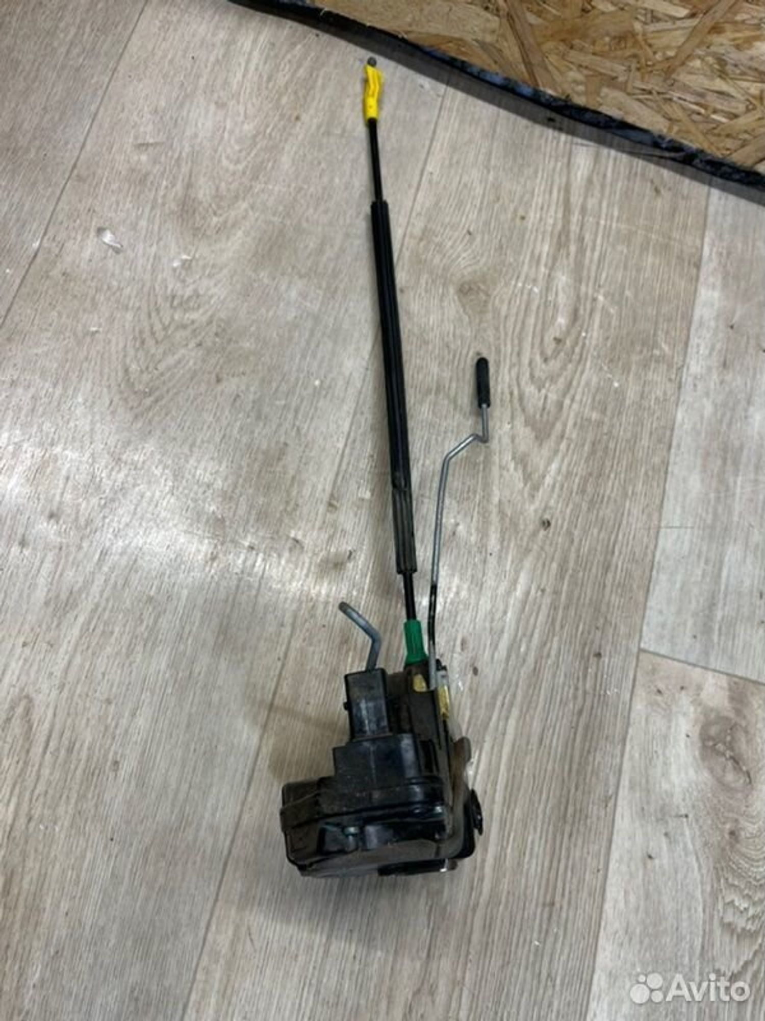 Замок боковой двери задний левый Chevrolet Cruz, 1000 рублей, Семиозерка