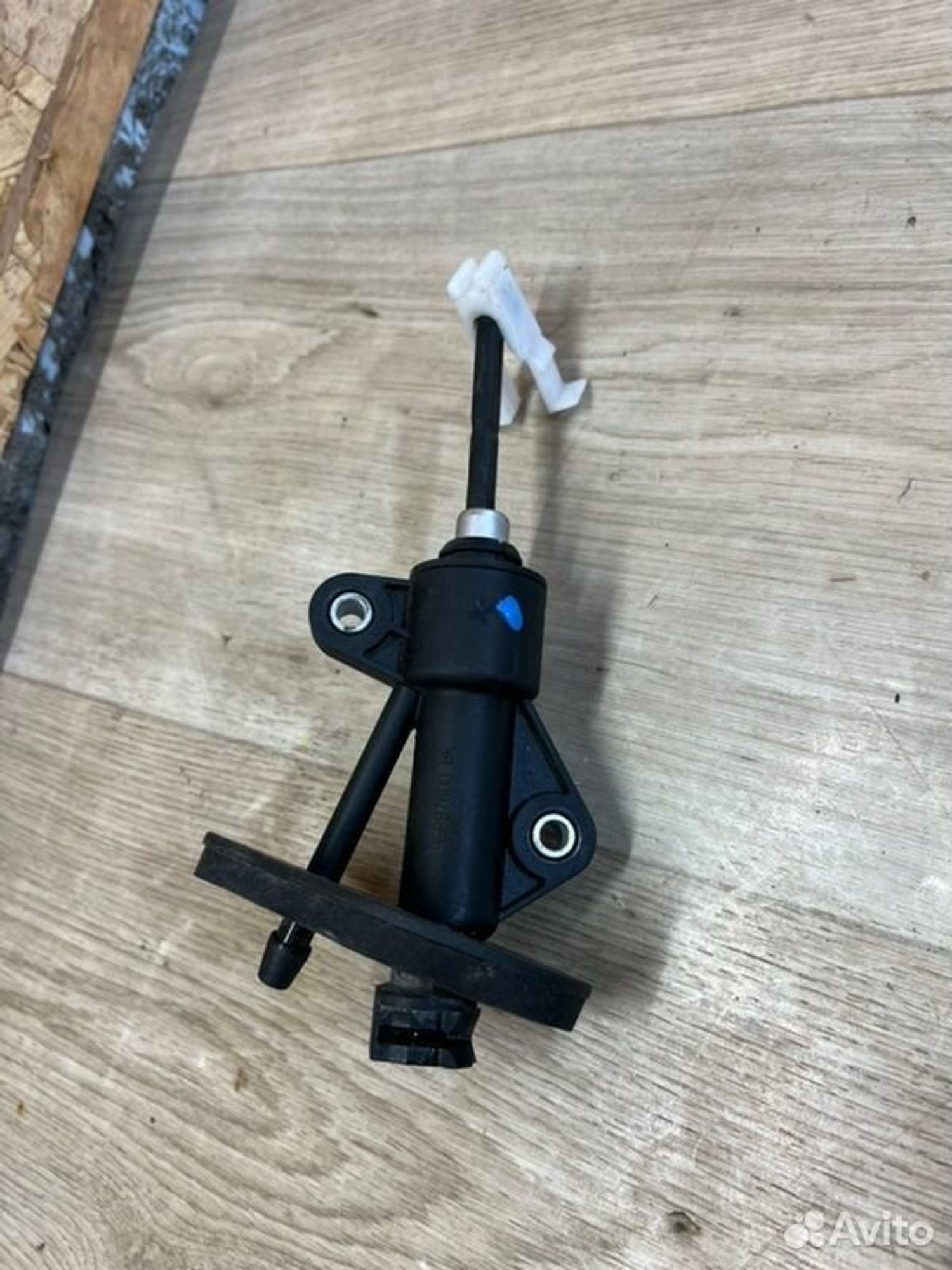 Главный цилиндр сцепления Chevrolet Cobalt B15D2, 2000 рублей, Семиозерка