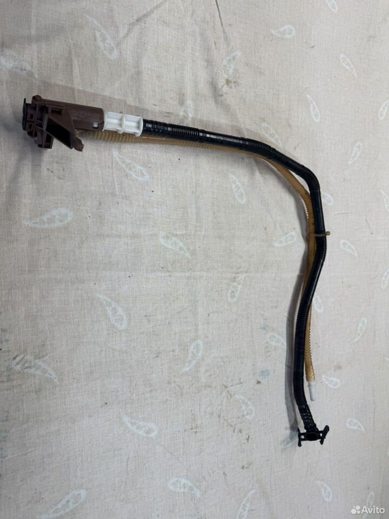 Трубка топливная Audi A4 B7, 1200 рублей, Семиозерка