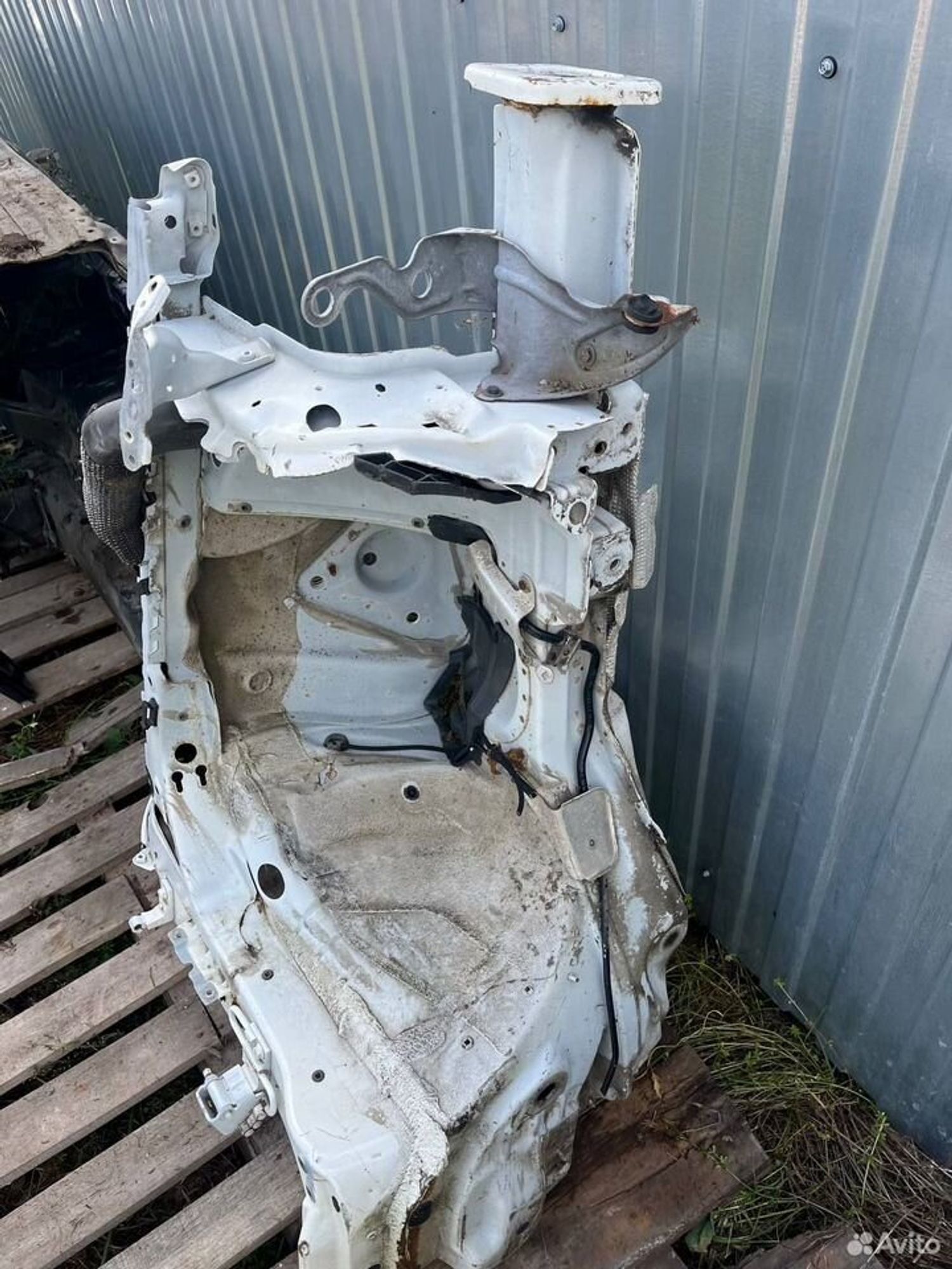 Лонжерон передний правый Audi A4 B7, 5000 рублей, Семиозерка