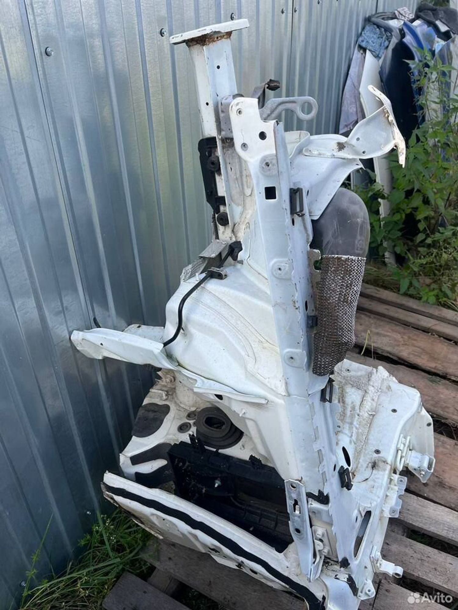 Лонжерон передний правый Audi A4 B7, 5000 рублей, Семиозерка