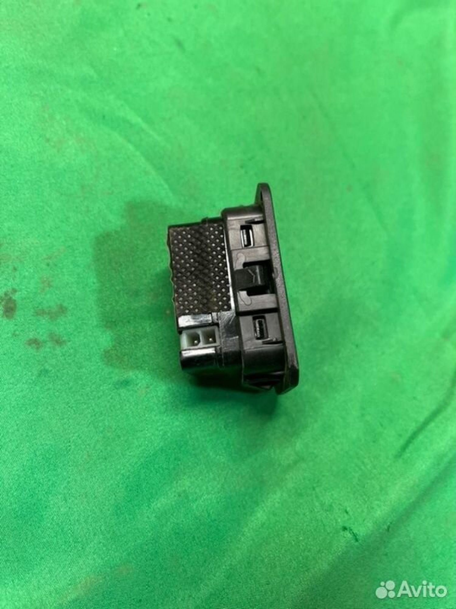 Плафон подсветки салона Kia Ceed JD G4FG 2013, 650 рублей, Семиозерка