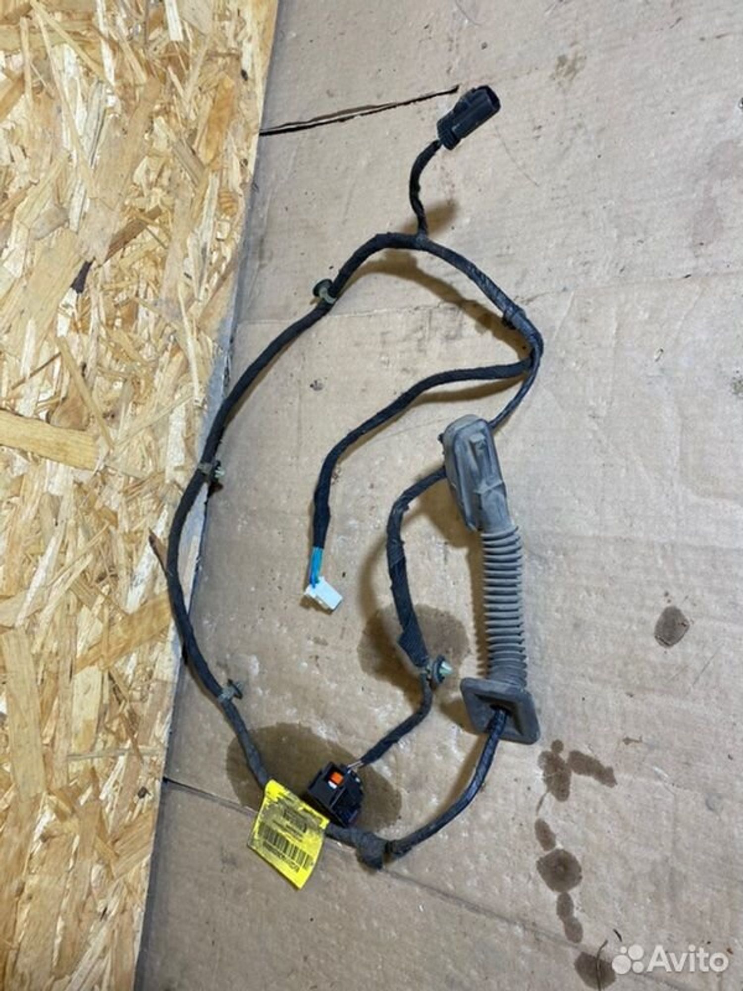 Проводка двери задняя правая Chevrolet Aveo T300, 1000 рублей, Семиозерка