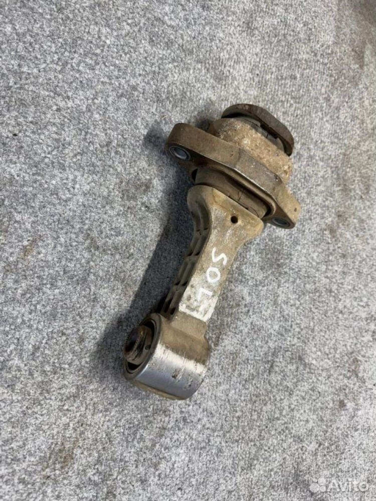 Подушка двигателя Hyundai Solaris G4FC 2013, 1100 рублей, Семиозерка