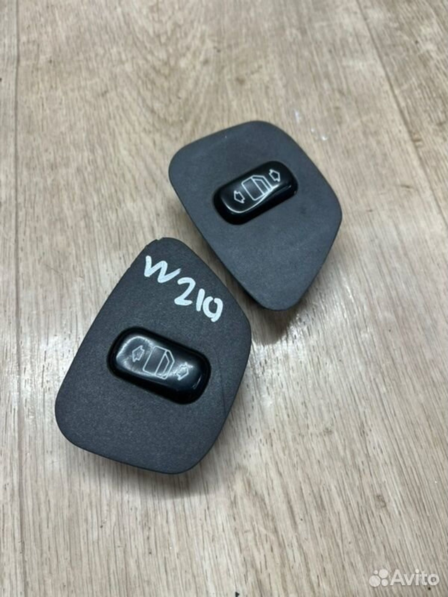 Кнопка стеклоподъемника Mercedes E240 W210 M112911, 800 рублей, Семиозерка