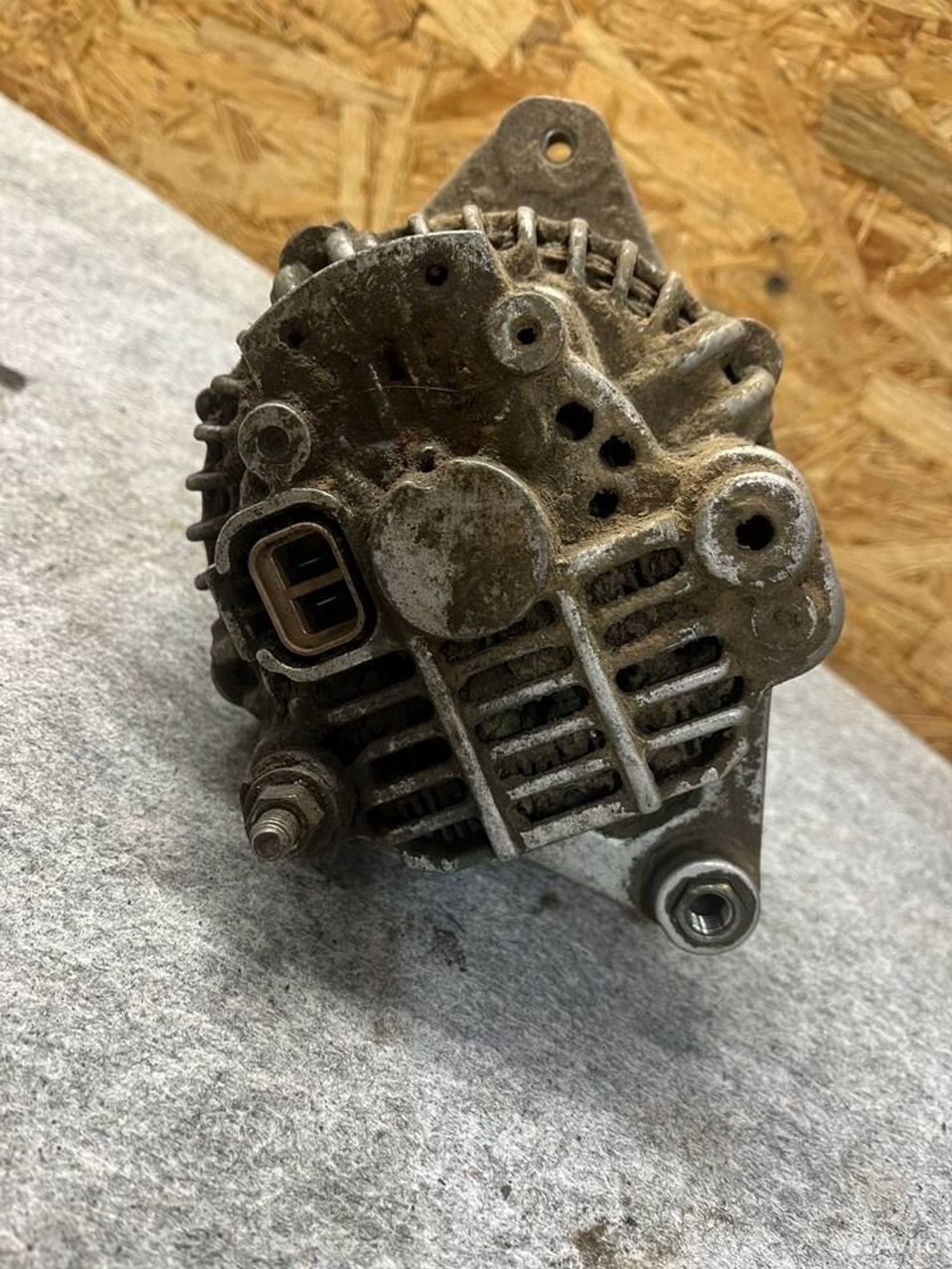 Генератор 6g74 Mitsubishi Pajero 2, 6000 рублей, Семиозерка