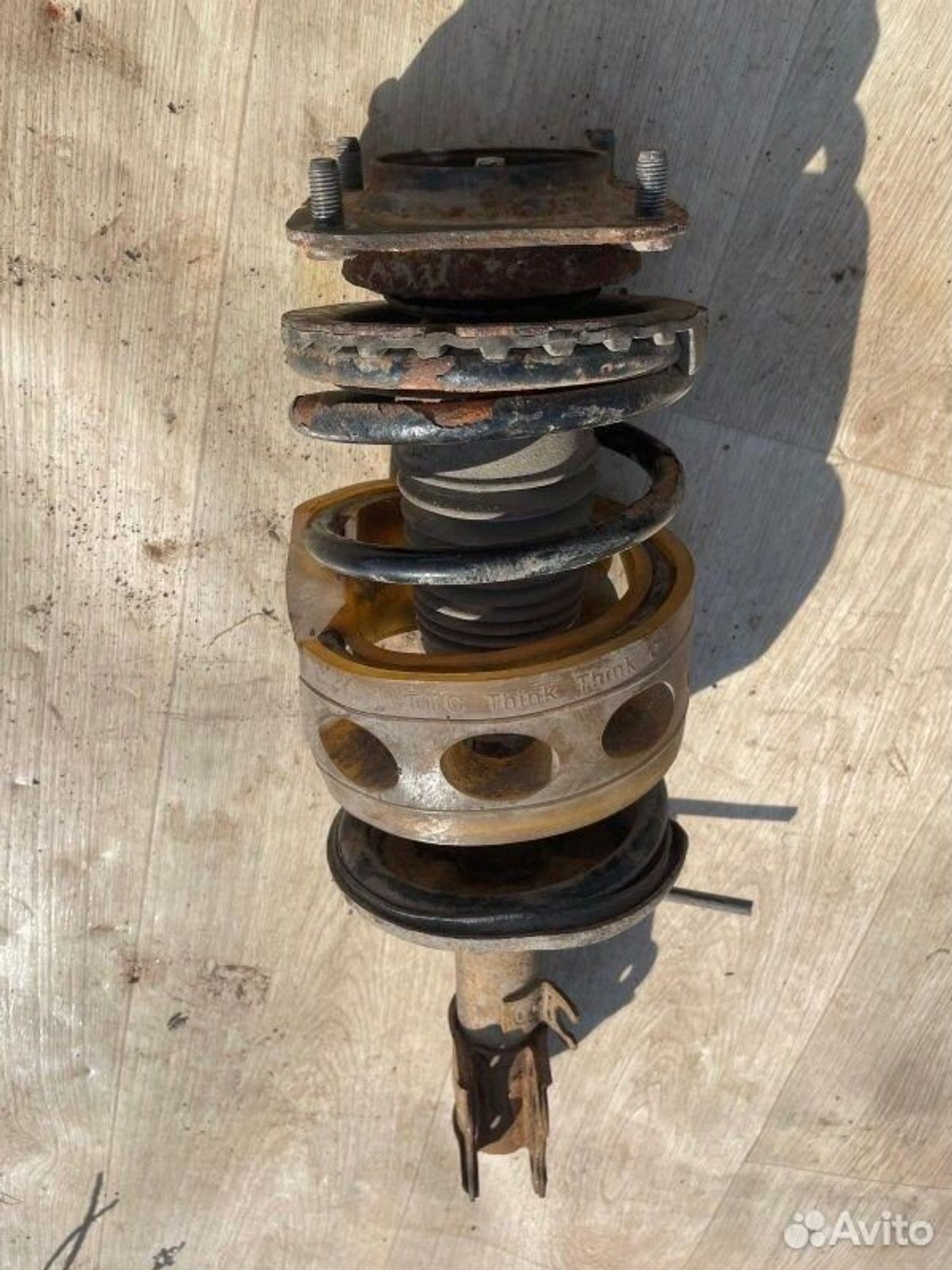 Стойка подвески передняя правая Kia Spectra SD S6D, 3000 рублей, Семиозерка