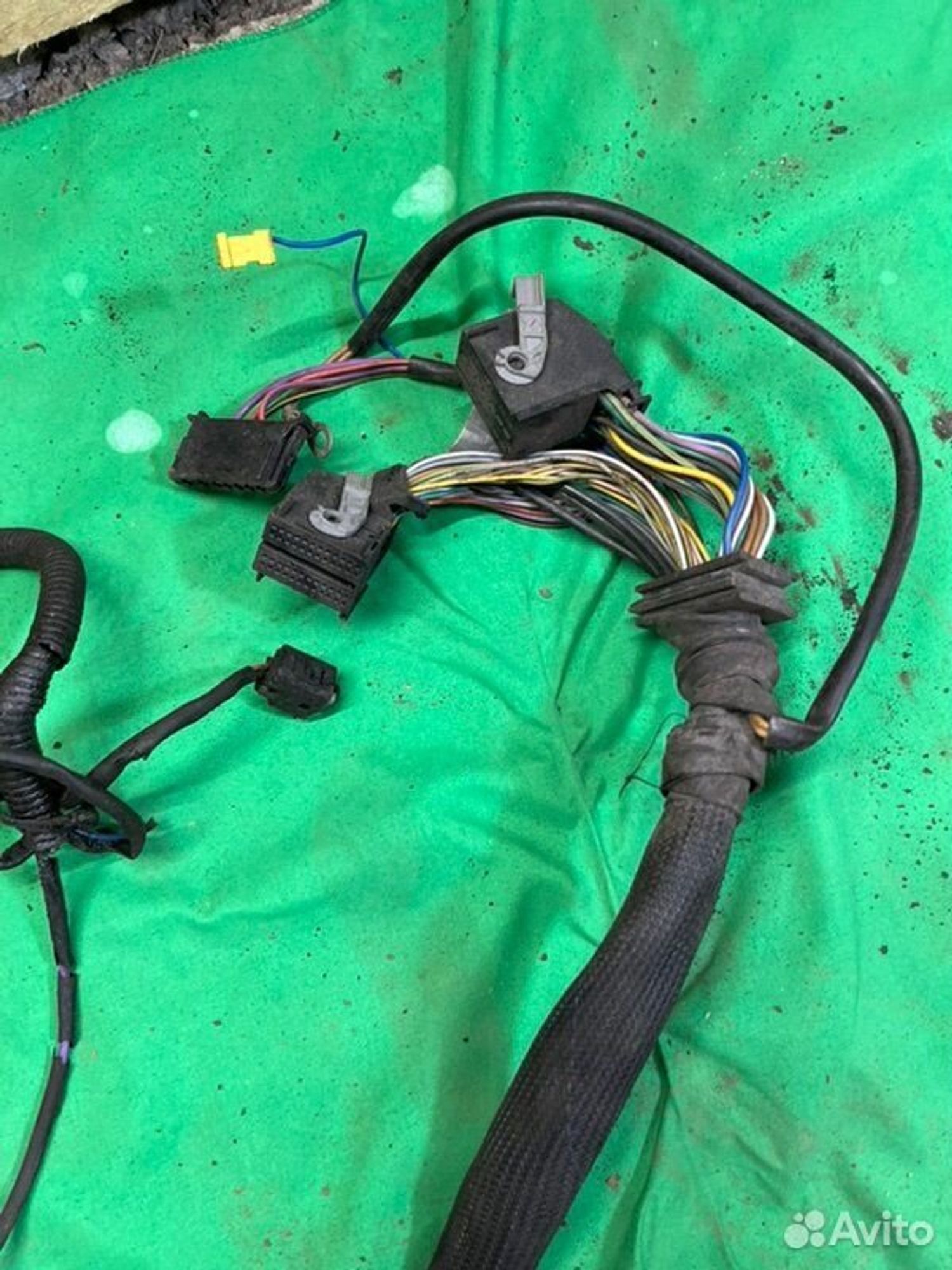 Проводка двс Mercedes E240 W210 M112911 1998, 2000 рублей, Семиозерка