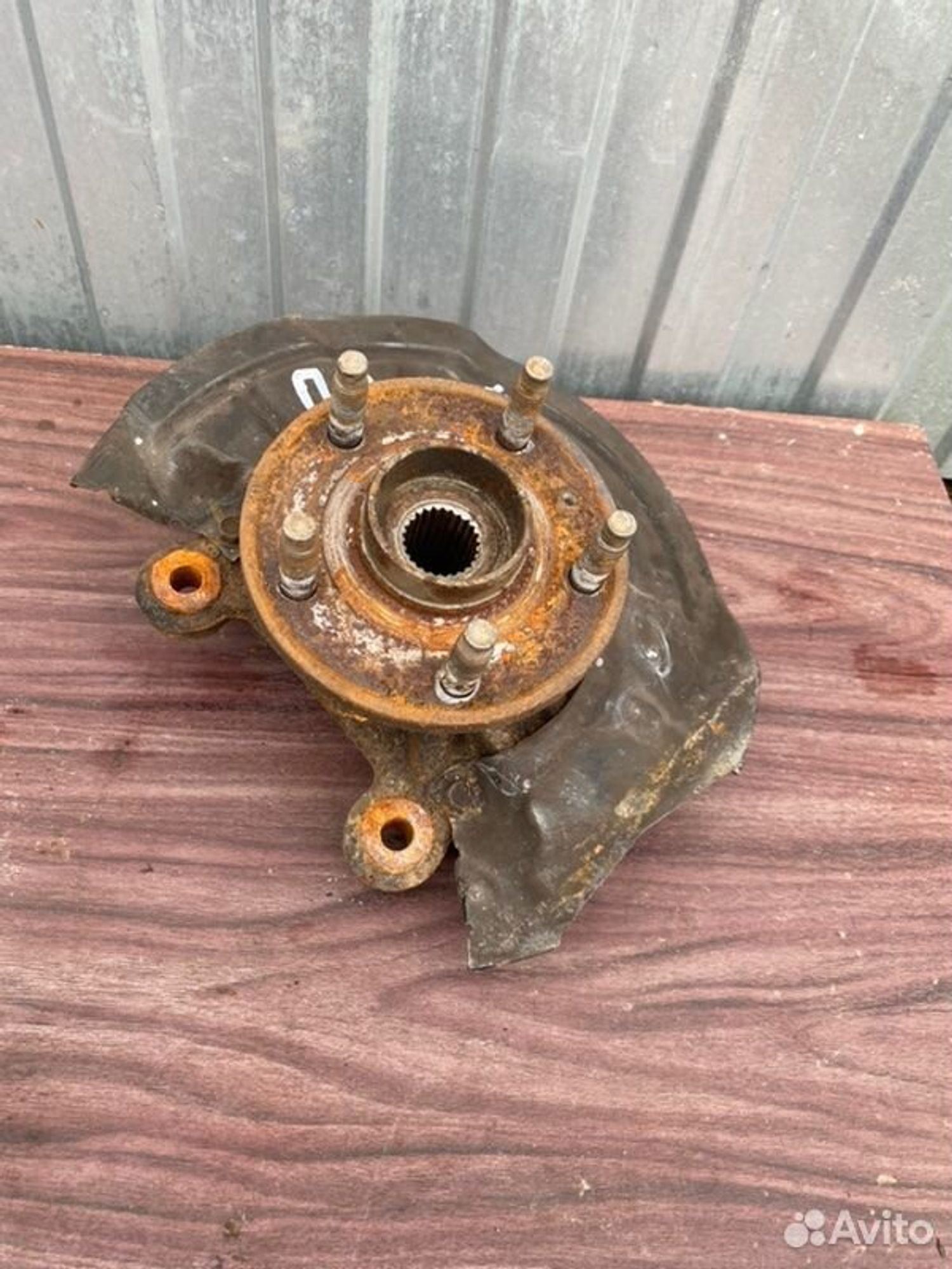 Ступица передняя левая Chevrolet Aveo T300 F16D4, 3100 рублей, Семиозерка