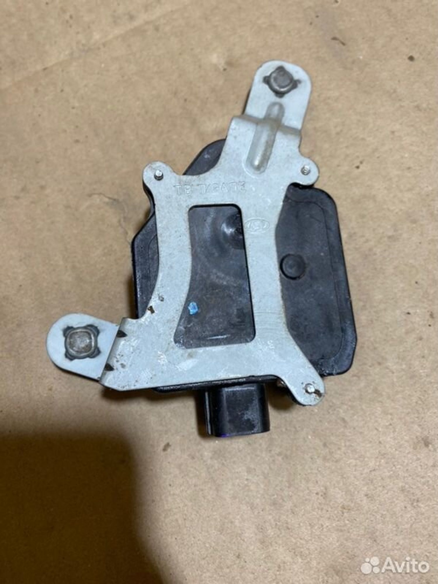 Активатор замка багажника Hyundai Getz хетчбек 5, 800 рублей, Семиозерка