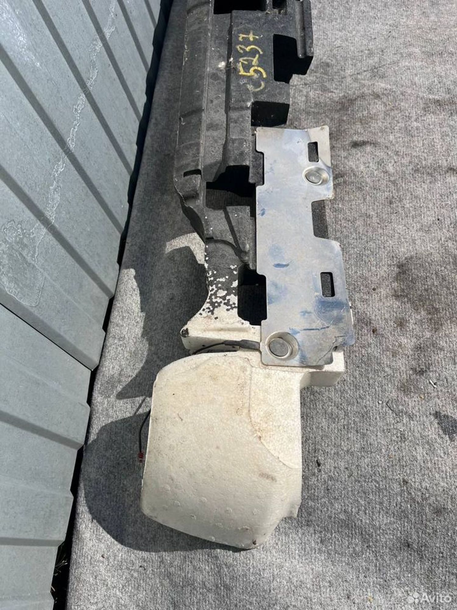 Адсорбер заднего бампера Volvlo xc70, 3000 рублей, Семиозерка