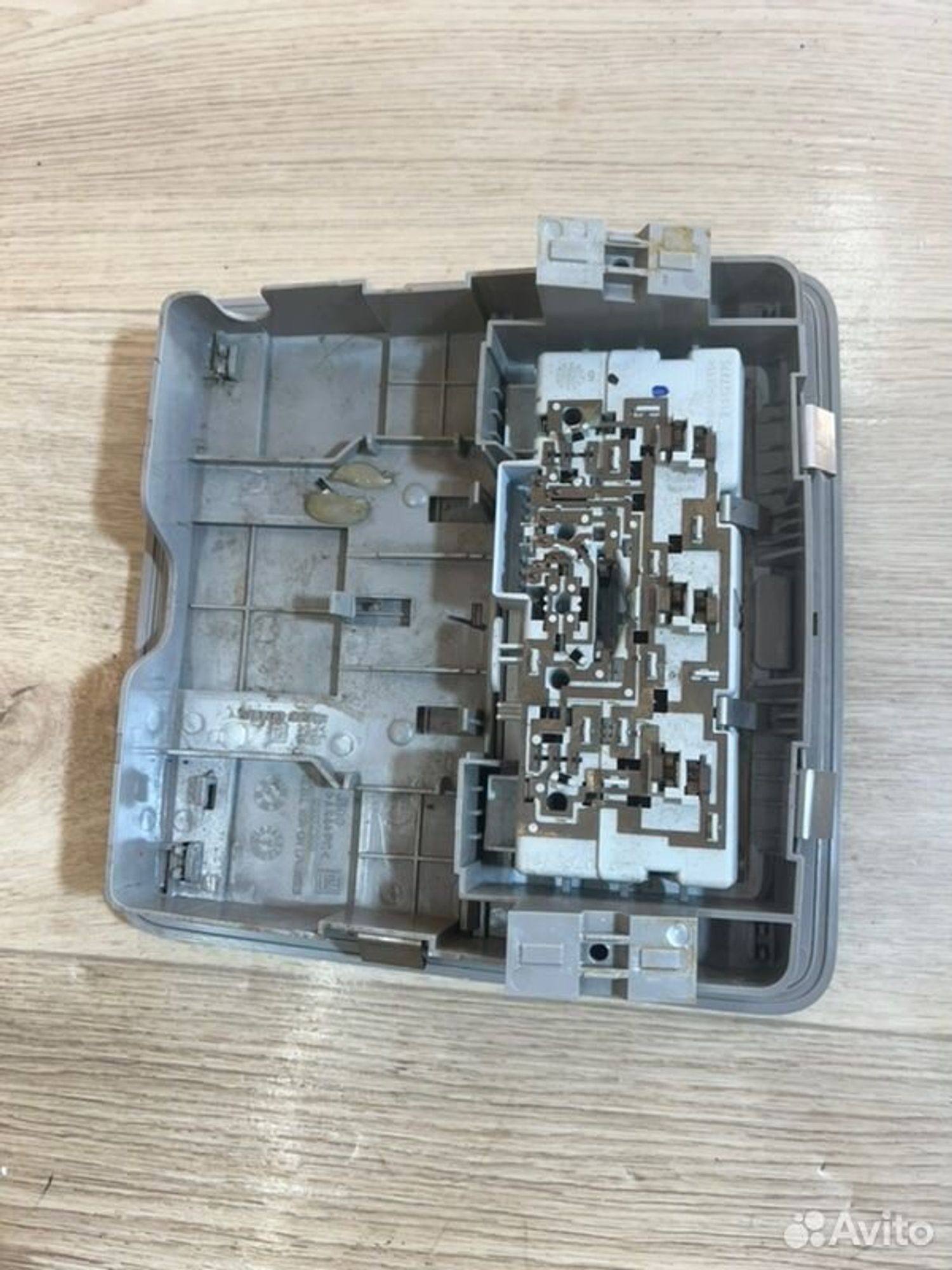 Плафон подсветки салона Chevrolet Cruz J300 F16D3, 800 рублей, Семиозерка