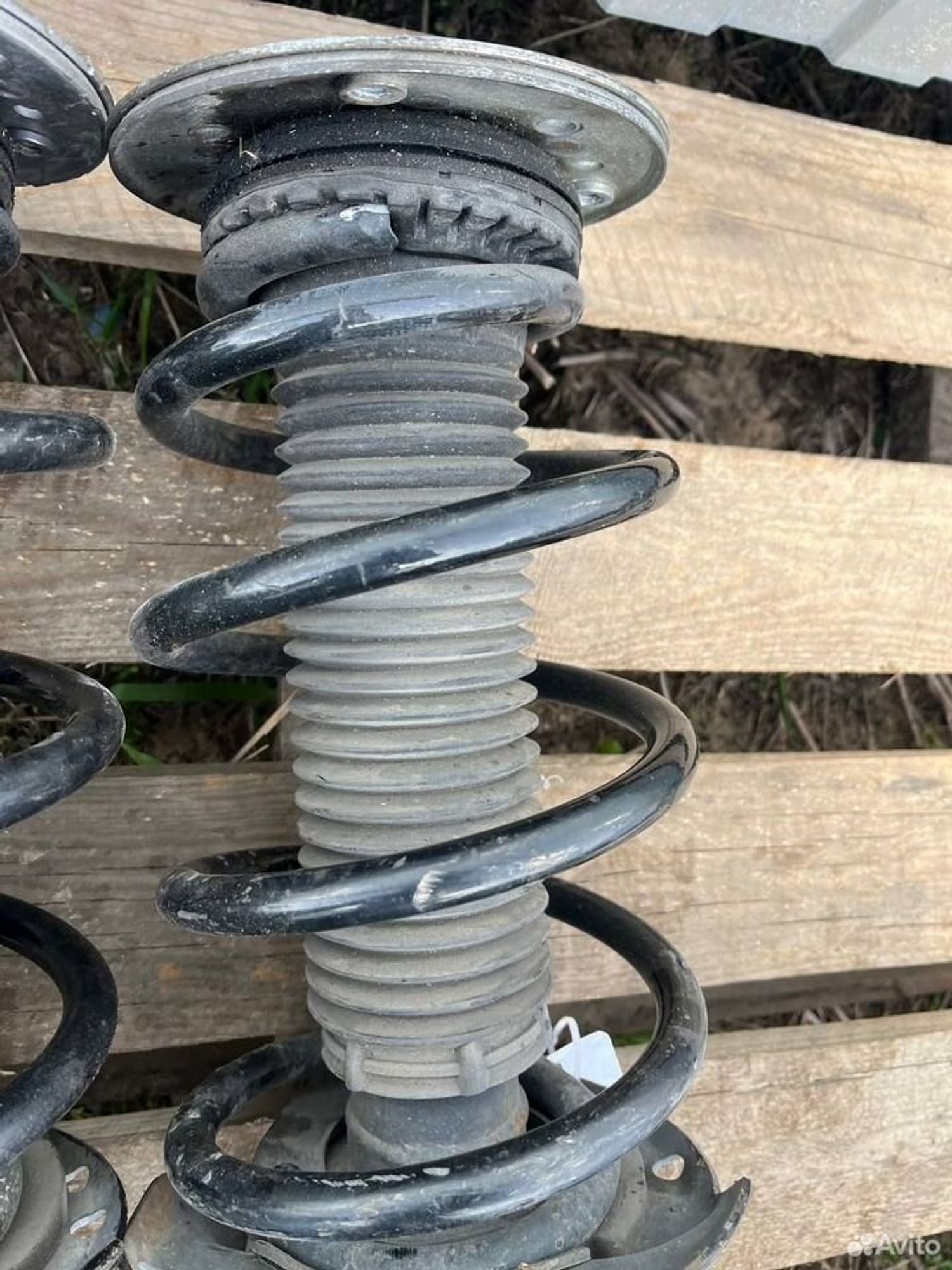 Стойка передняя Land Rover Range Rover, 8000 рублей, Семиозерка