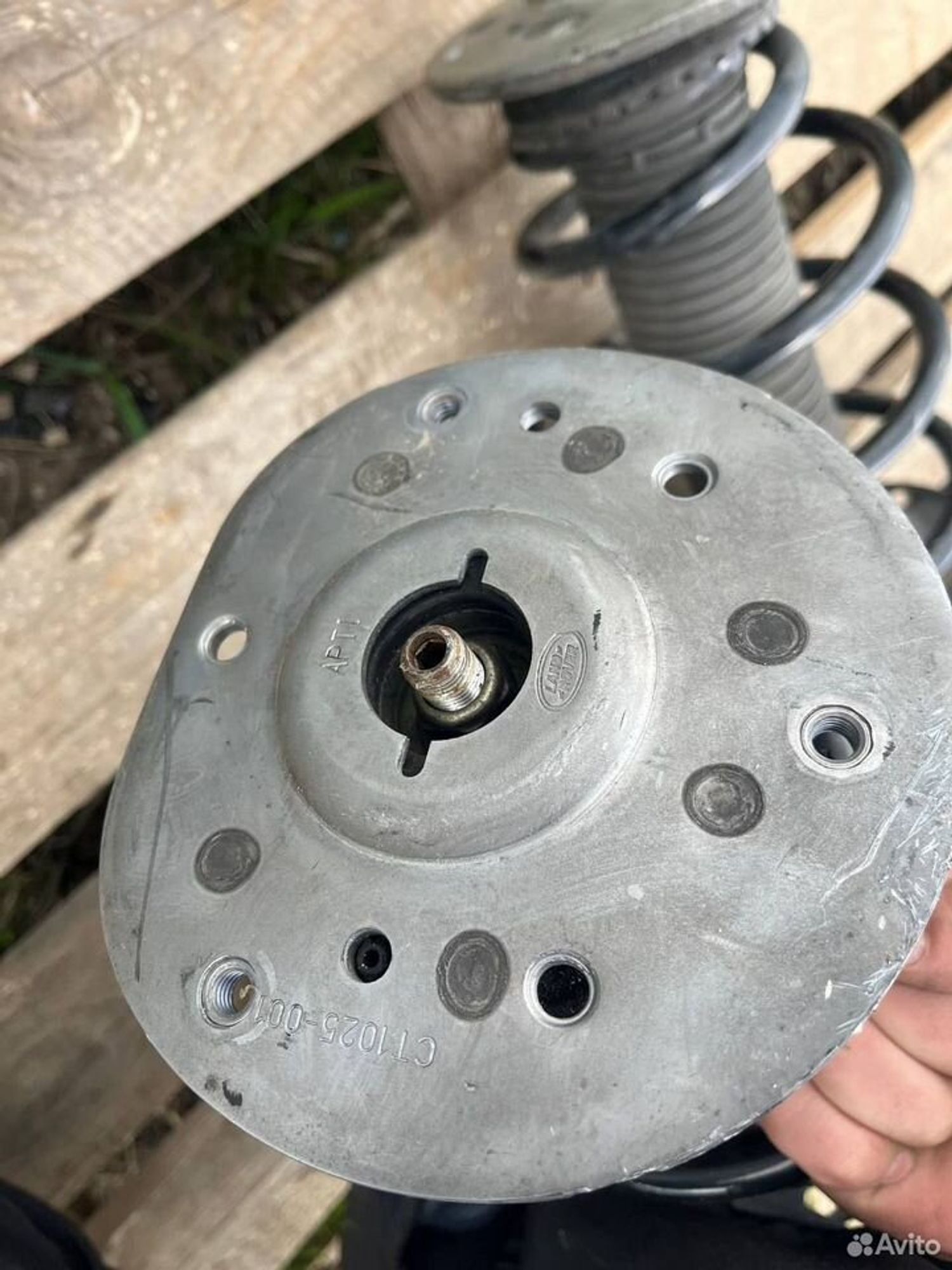 Стойка передняя Land Rover Range Rover, 8000 рублей, Семиозерка