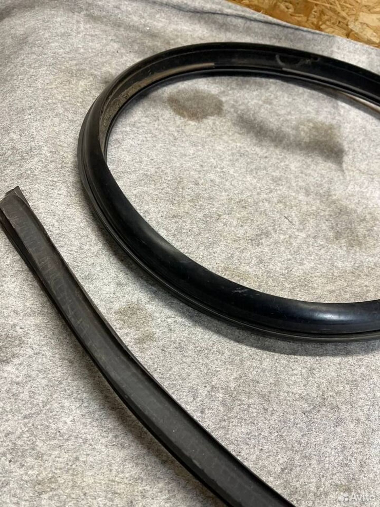 Уплотнительная резинка двери стекла BMW E53, 1500 рублей, Семиозерка