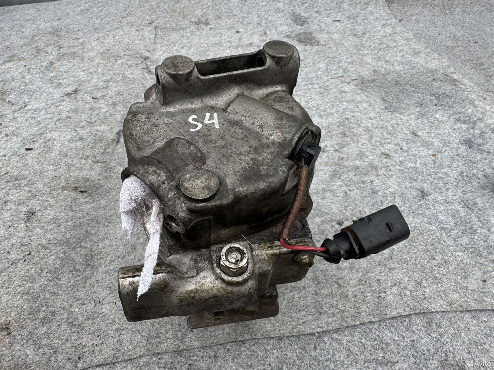 Компрессор кондиционера Audi S4, 6000 рублей, Семиозерка