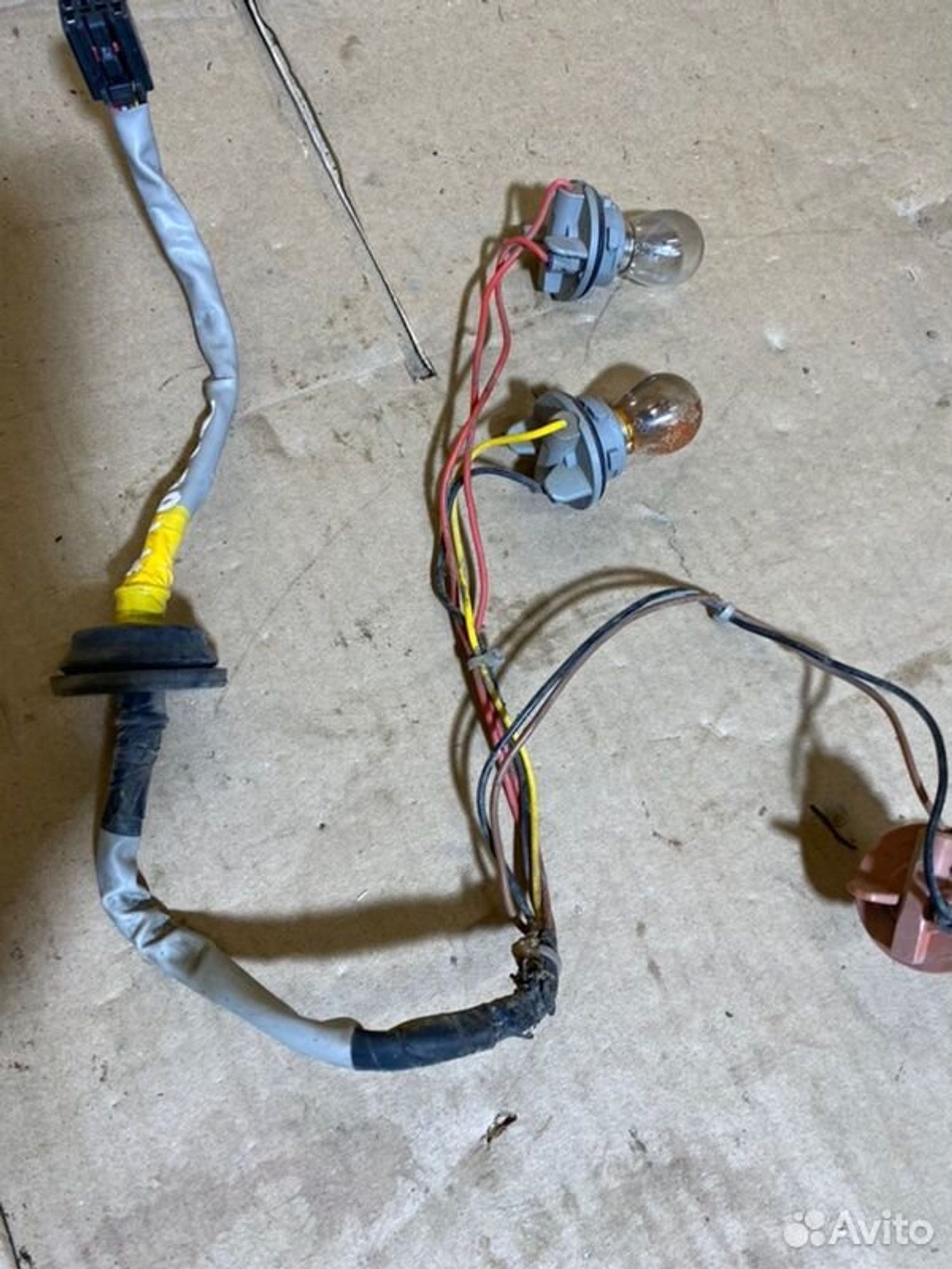 Проводка фары Chevrolet Aveo T300 F16D4 2012, 1000 рублей, Семиозерка