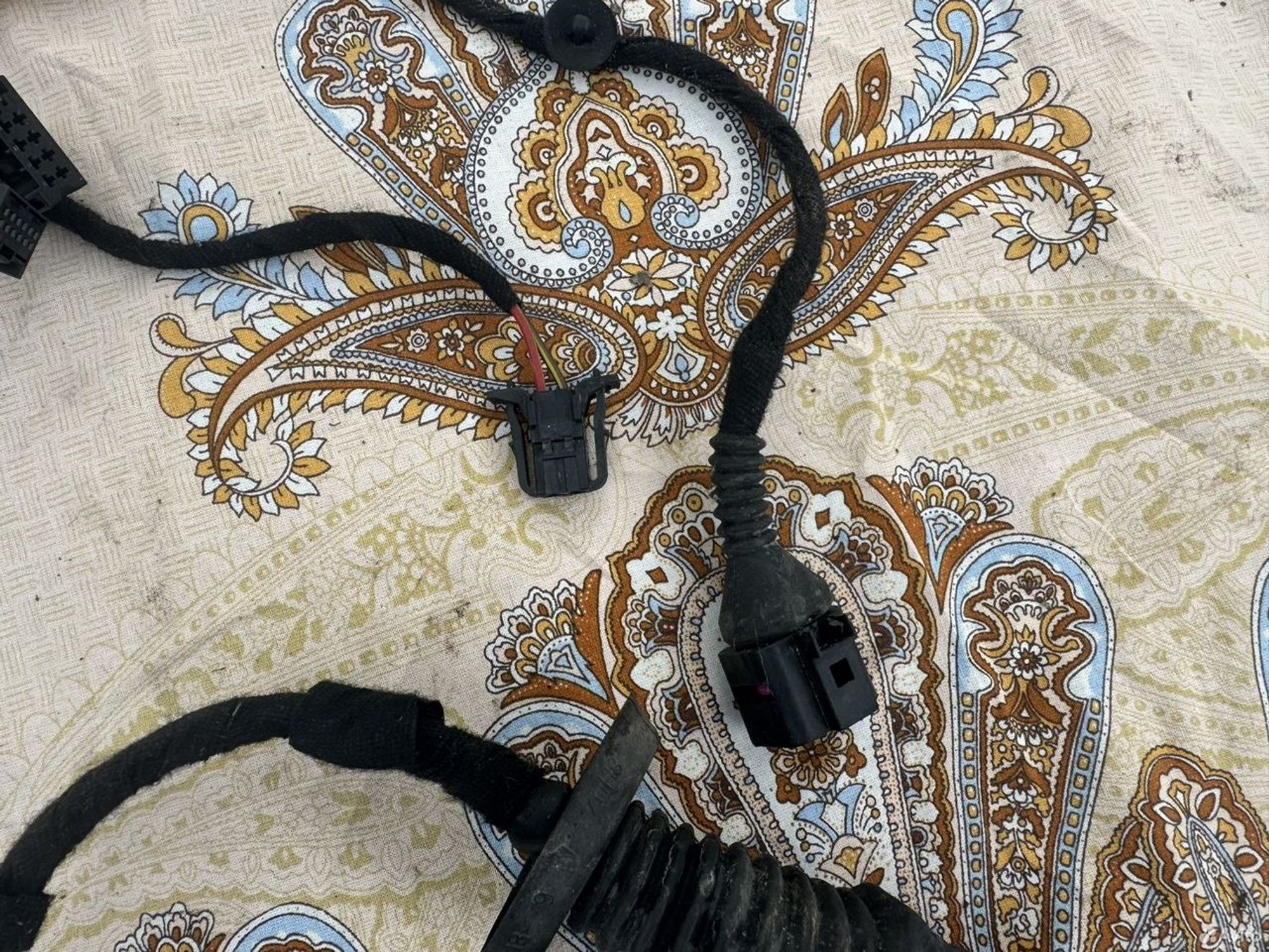 Проводка двери задняя правая Audi A4 S4 B6 B7, 1000 рублей, Семиозерка