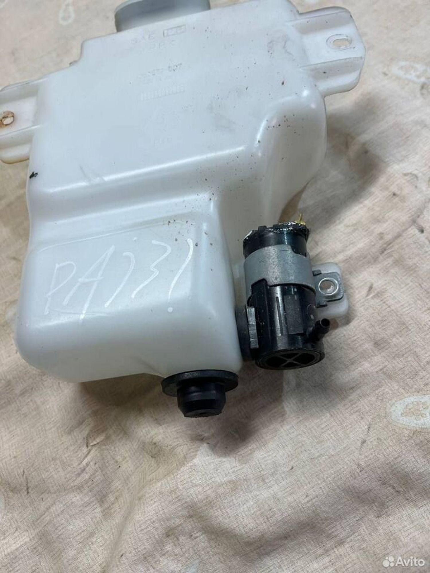Бачок омывателя Pajero 3, 1000 рублей, Семиозерка