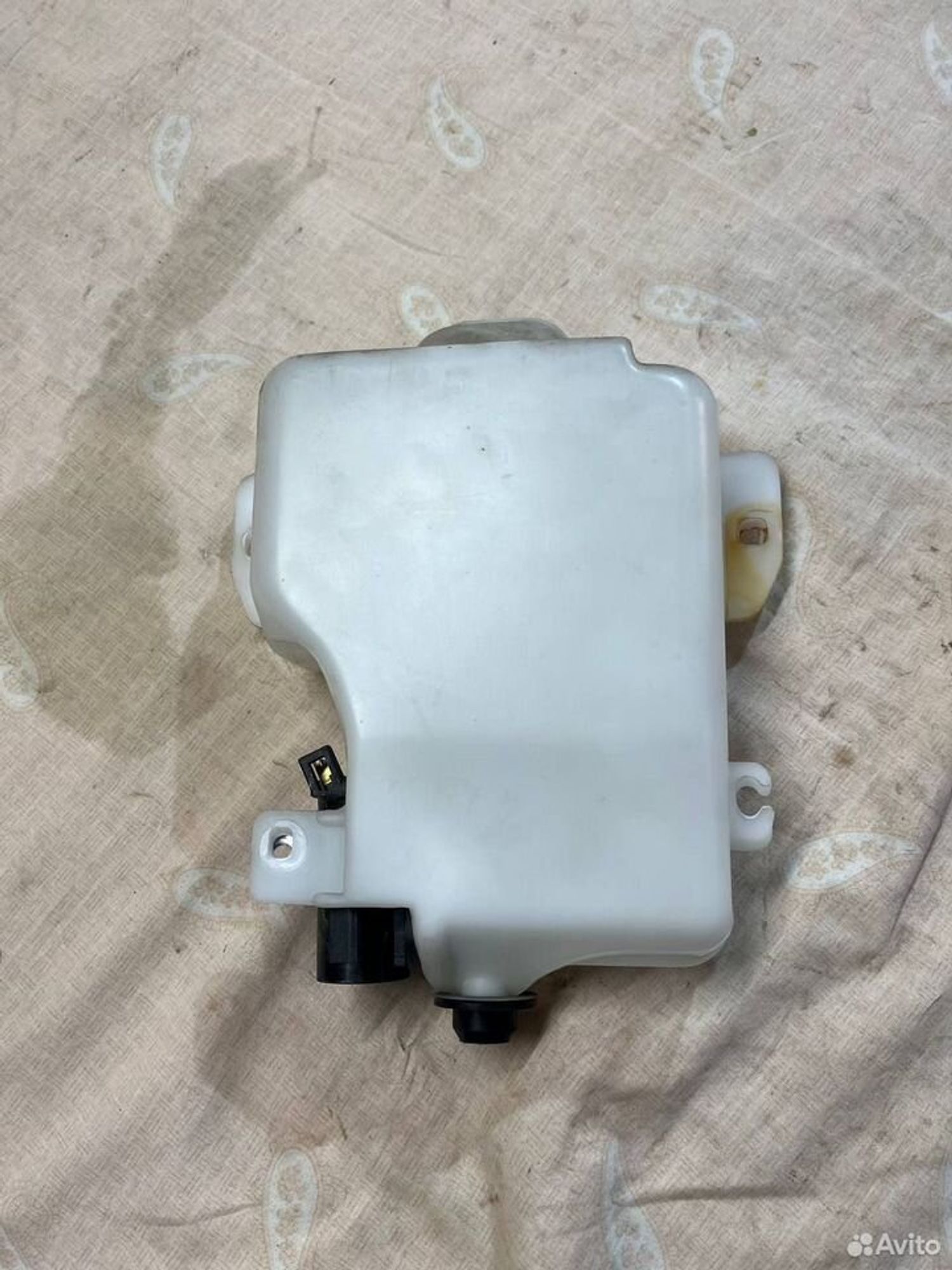 Бачок омывателя Pajero 3, 1000 рублей, Семиозерка