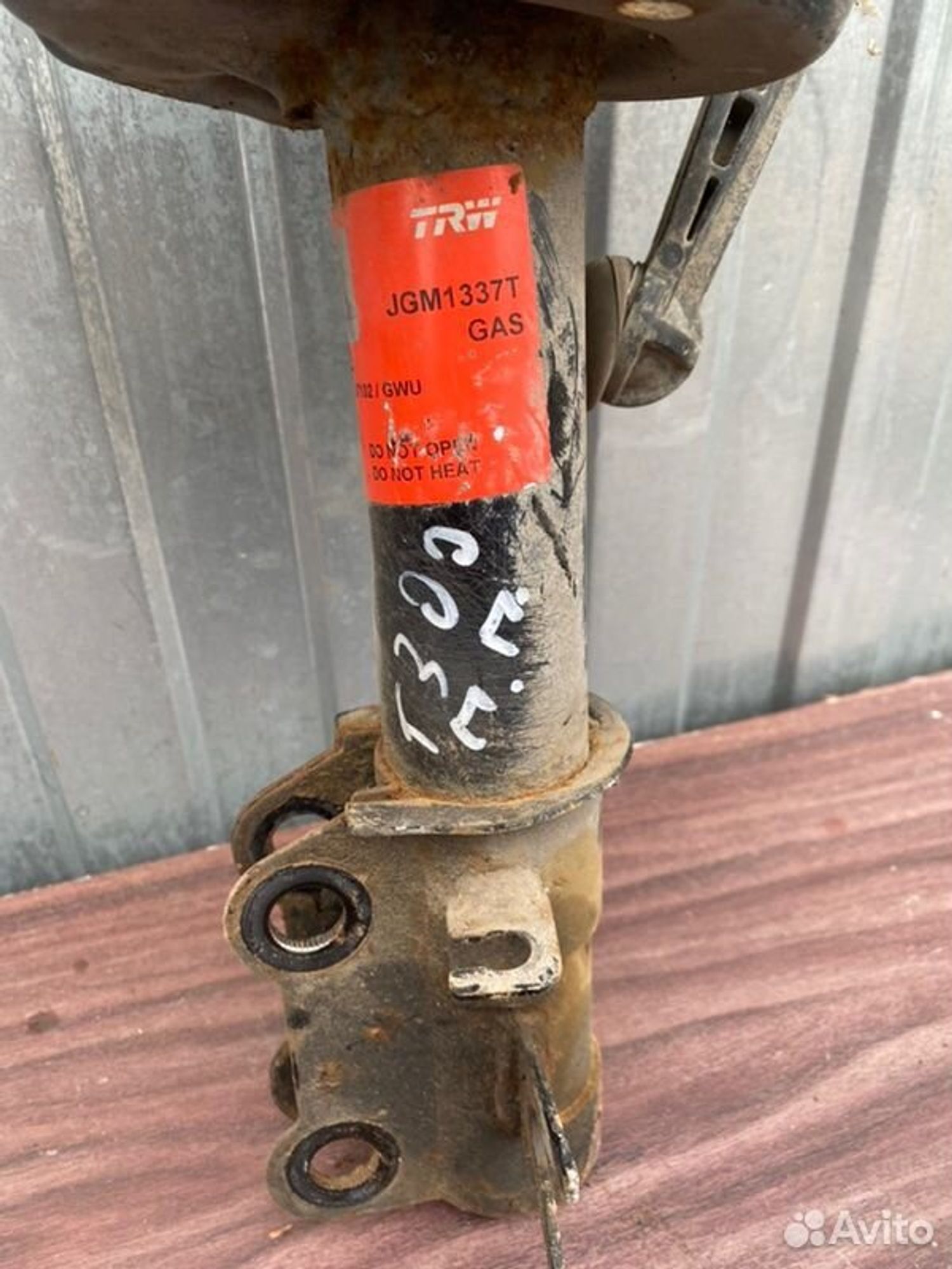 Стойка подвески Chevrolet Aveo T300 F16D4 2012, 2500 рублей, Семиозерка