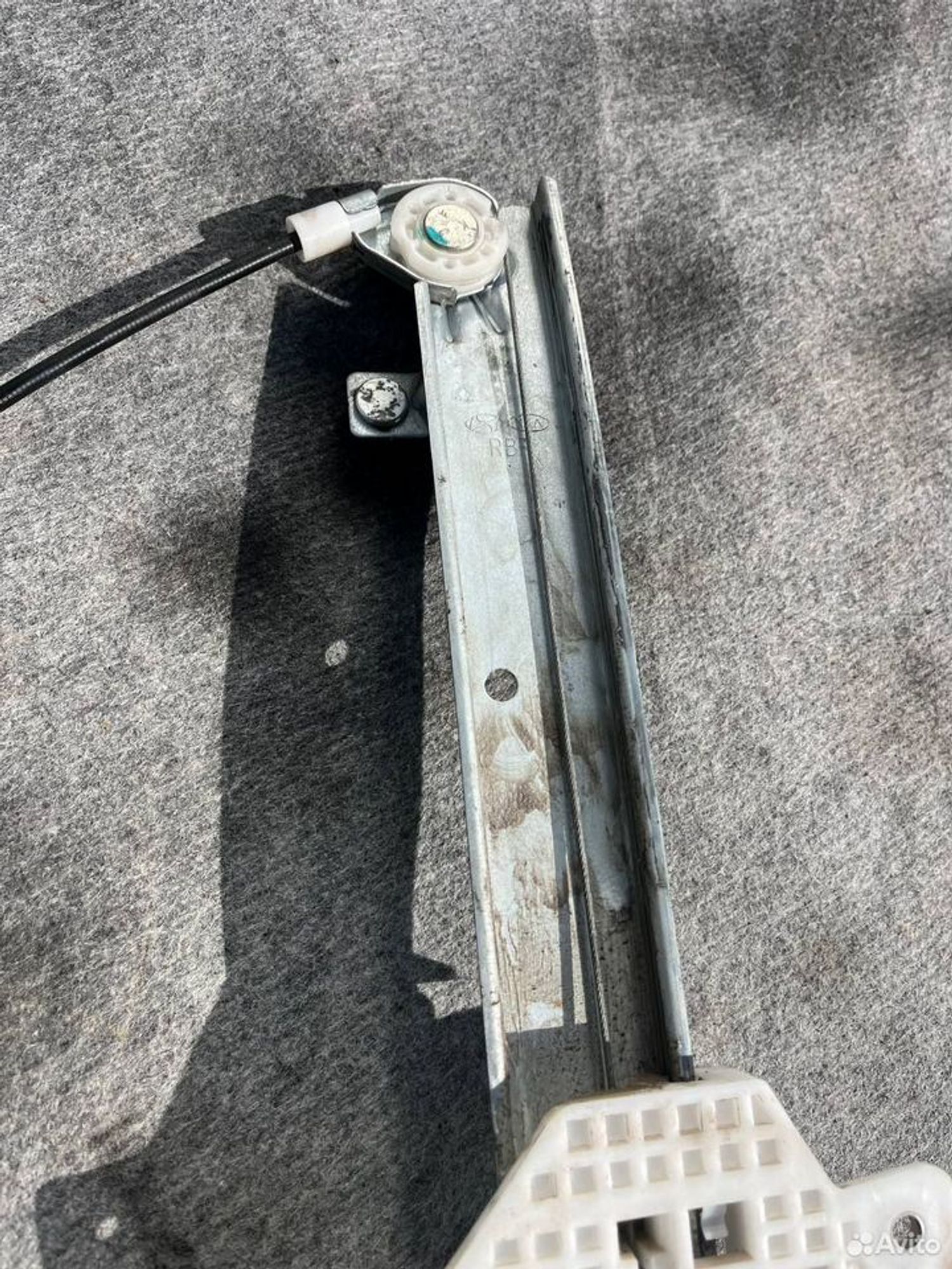 Стеклоподъемник задний Solaris 1 хэтчбек, 1300 рублей, Семиозерка