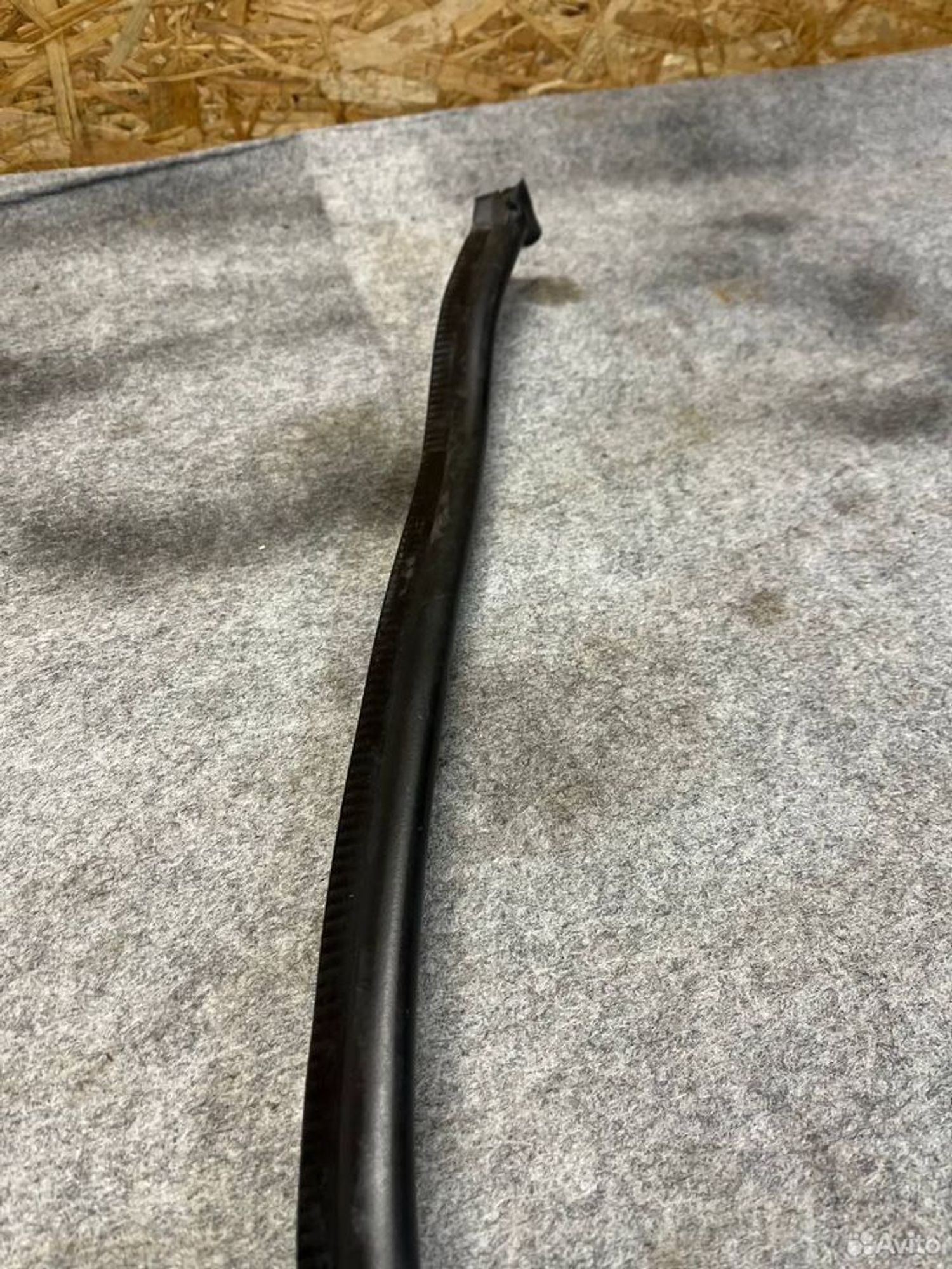 Резинка на жабо BMW E53, 1200 рублей, Семиозерка