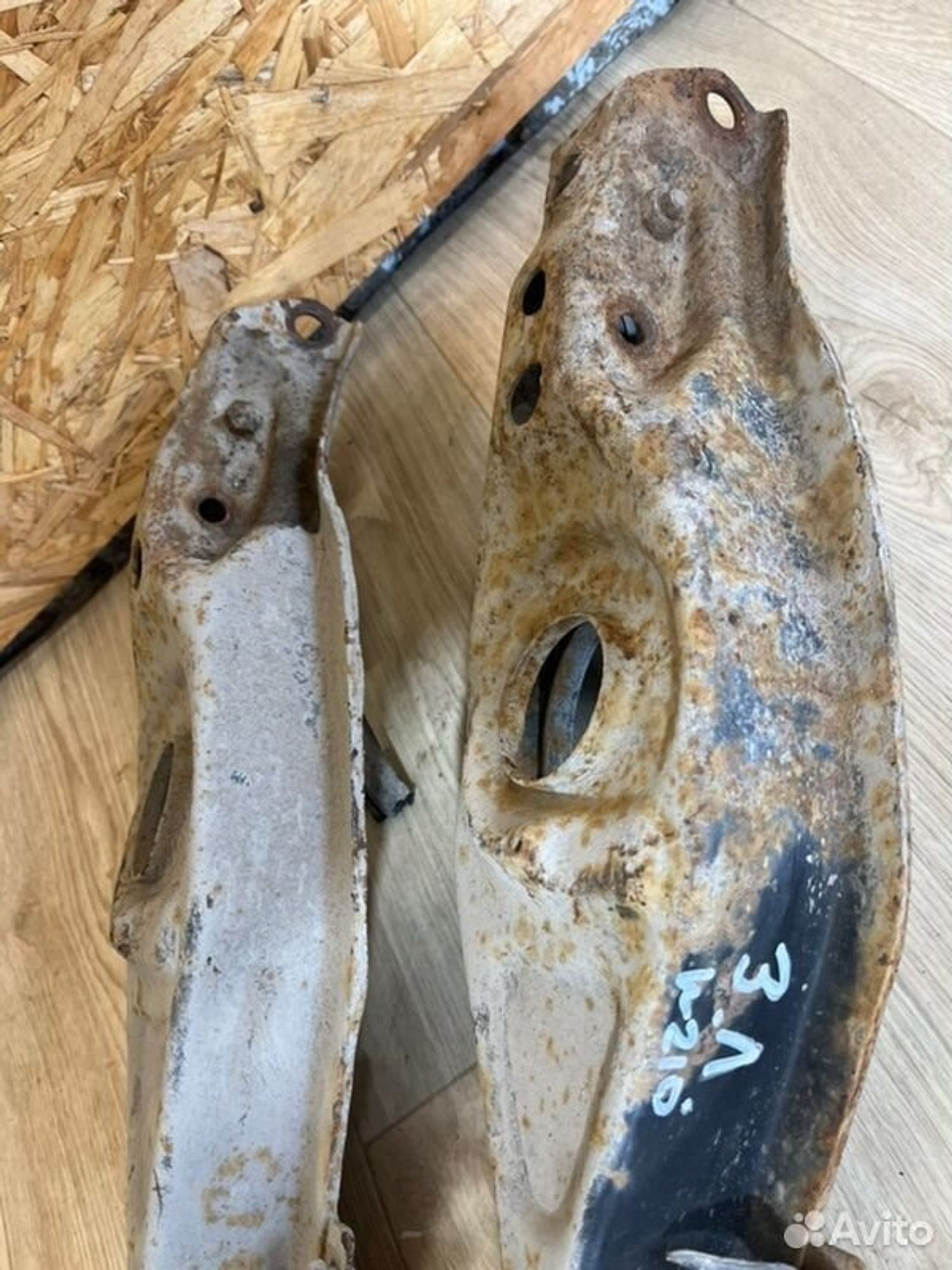 Рычаг подвески задний задний Mercedes E240 W210, 1000 рублей, Семиозерка