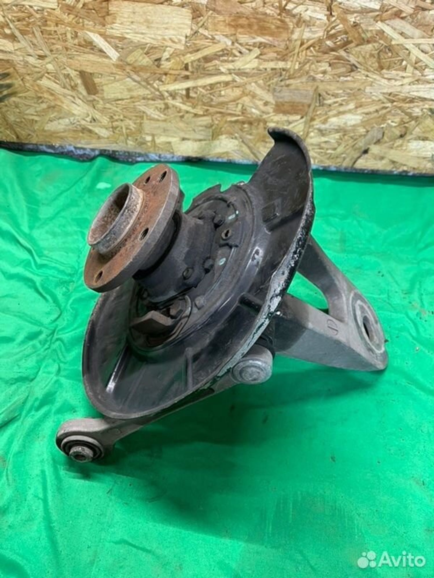 Кулак поворотный задний правый Bmw X5 E53 M54B30, 3000 рублей, Семиозерка