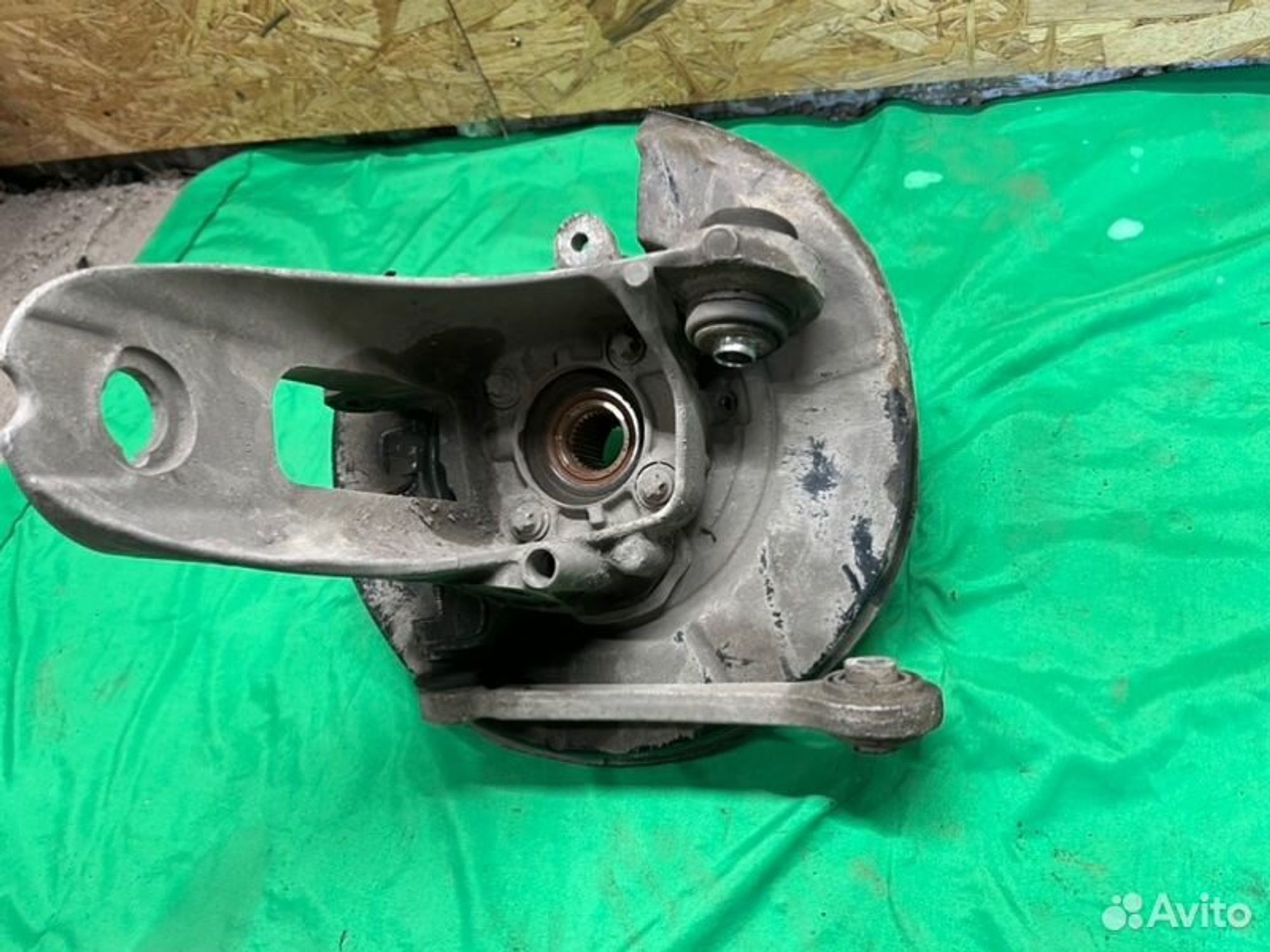 Кулак поворотный задний правый Bmw X5 E53 M54B30, 3000 рублей, Семиозерка