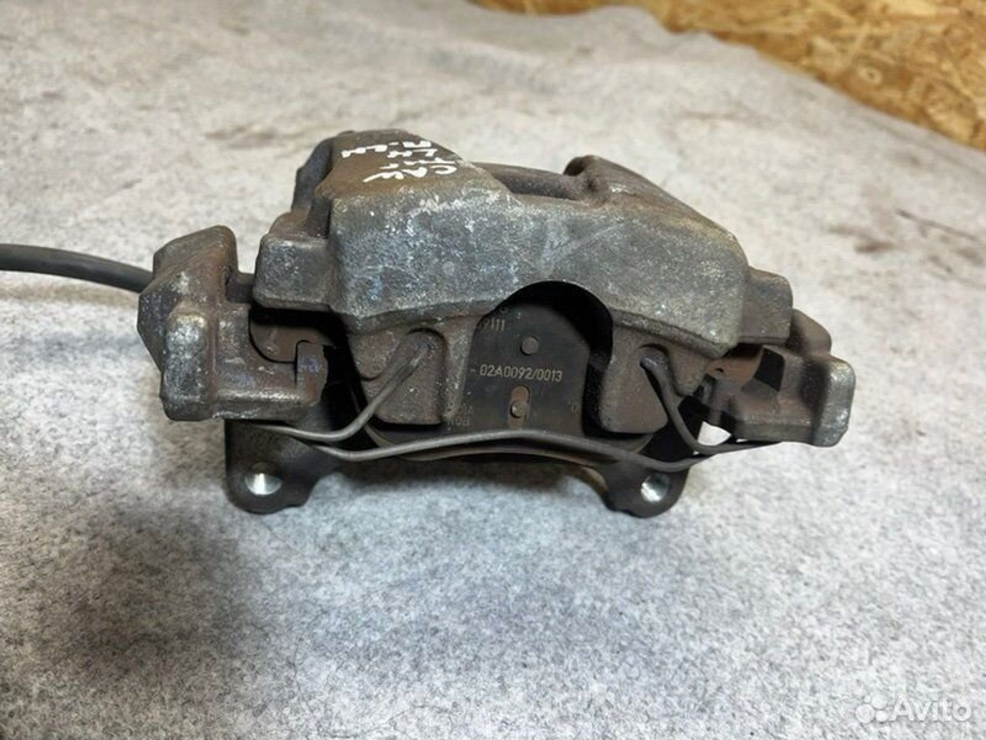 Суппорт тормозной передний левый Volkswagen Tiguan, 3000 рублей, Семиозерка