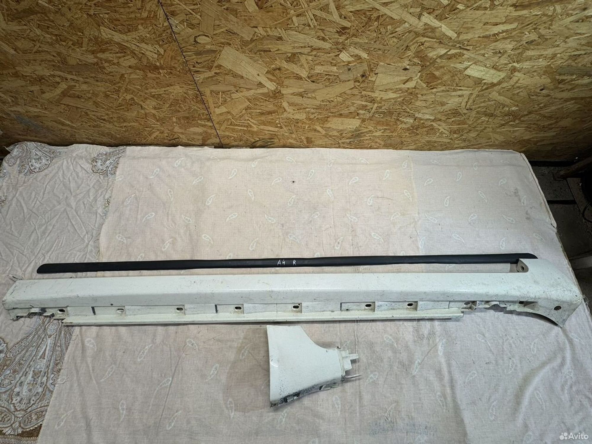Накладка порога правая Audi a4, 2900 рублей, Семиозерка