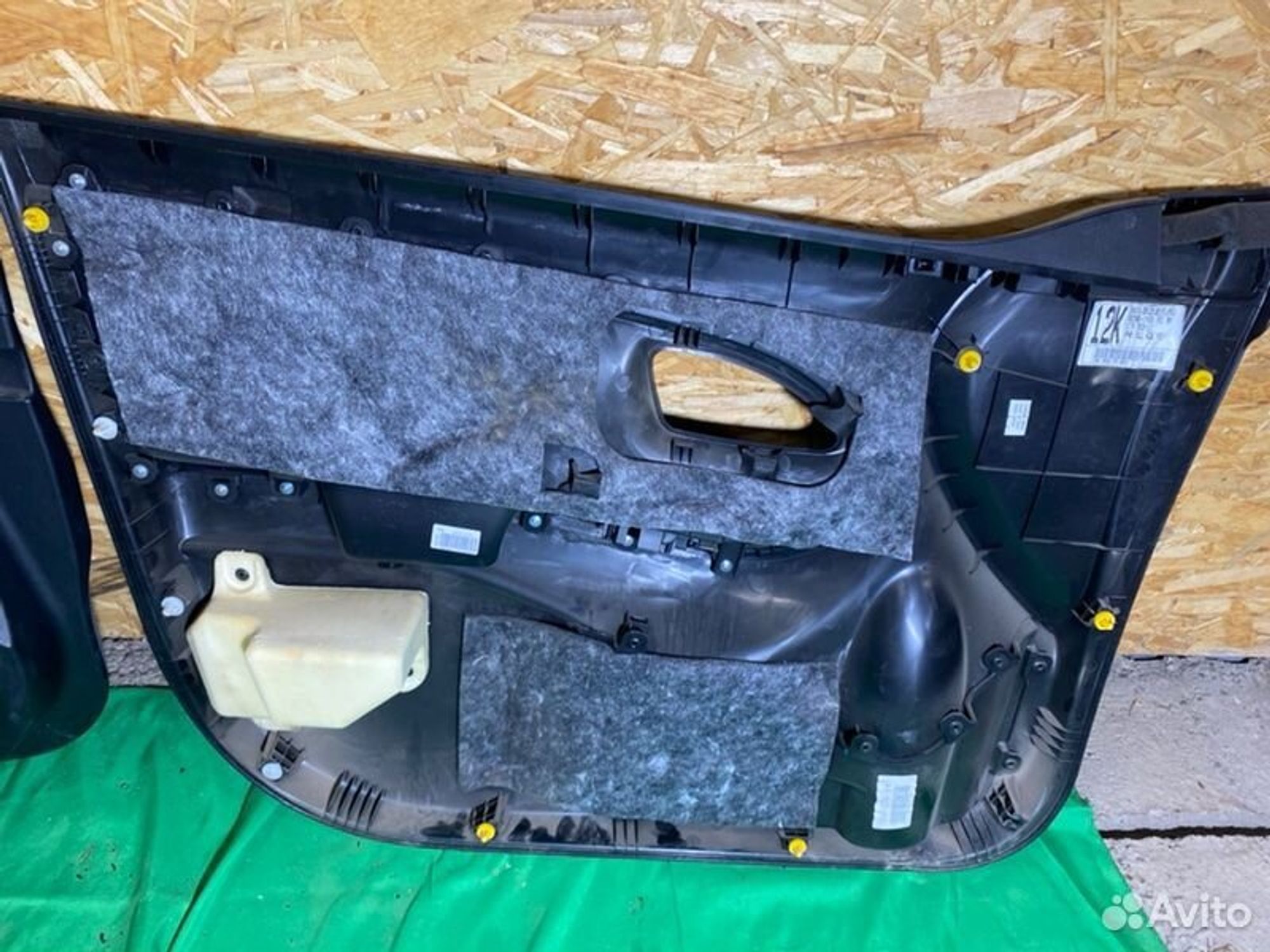 Обшивка боковой двери передняя правая Kia Picanto, 2000 рублей, Семиозерка