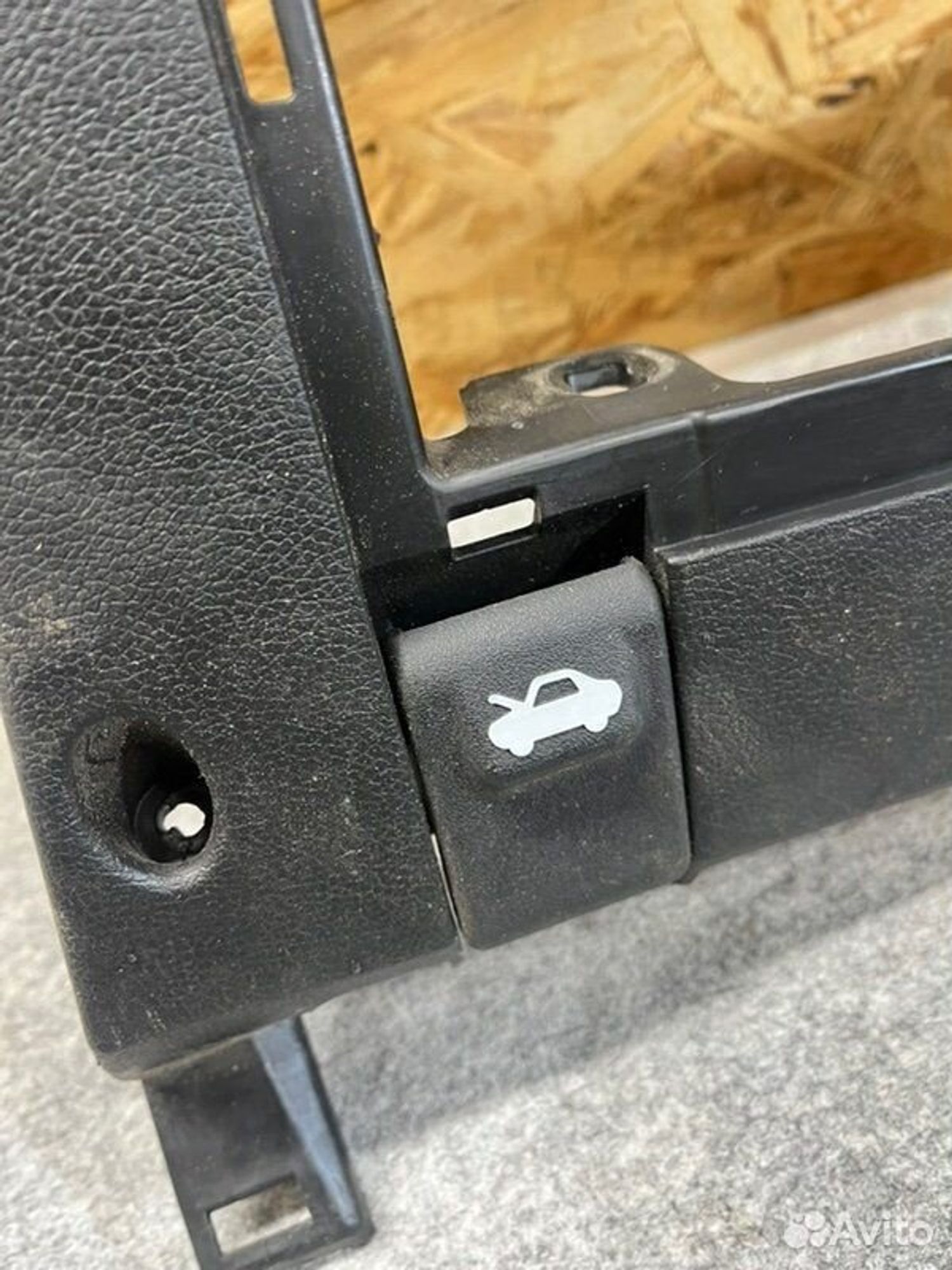 Ручка открывания капота Hyundai Solaris G4FC 2013, 1000 рублей, Семиозерка