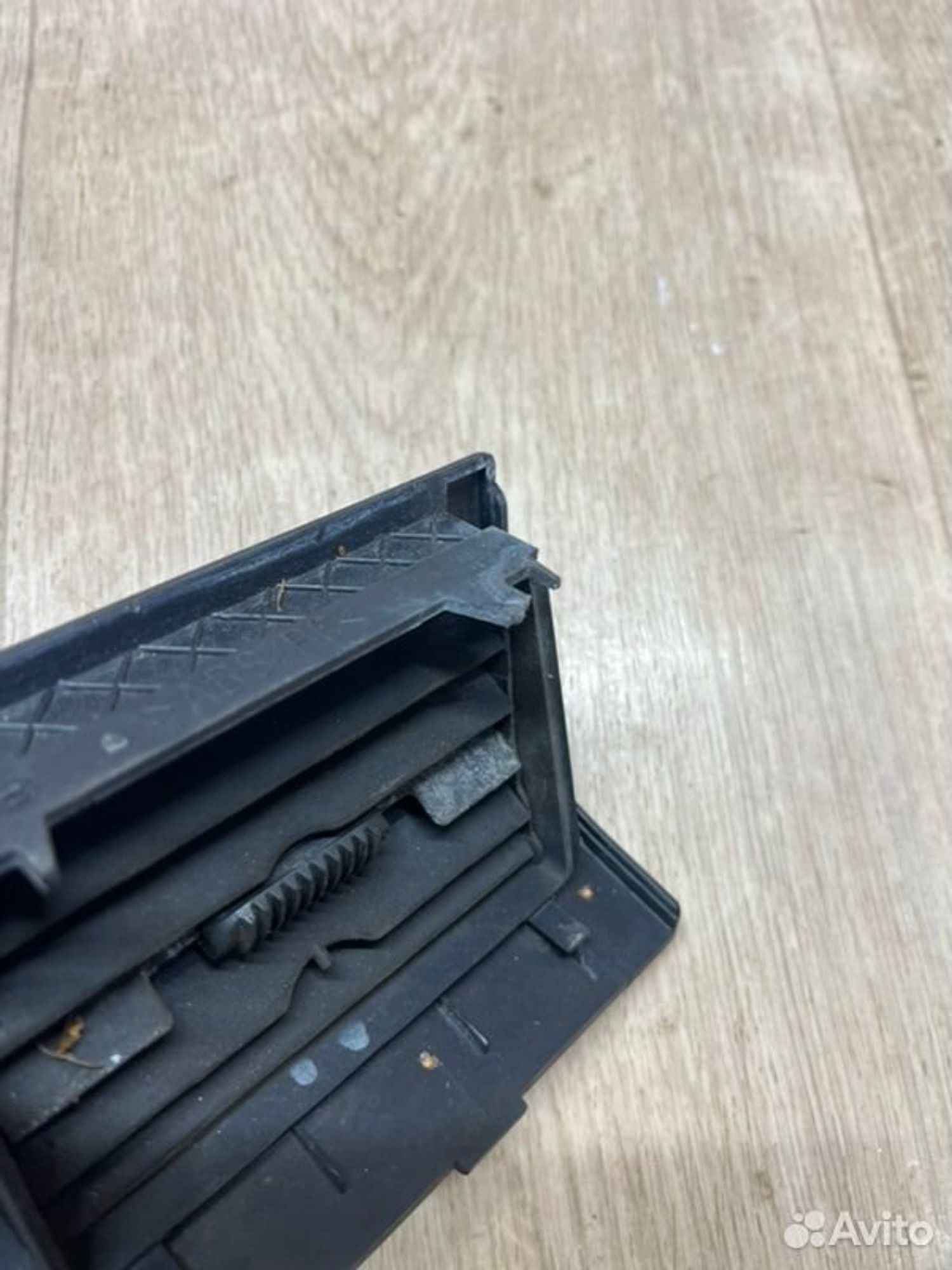 Дефлектор воздушный Mercedes E240 W210 M112911, 1000 рублей, Семиозерка