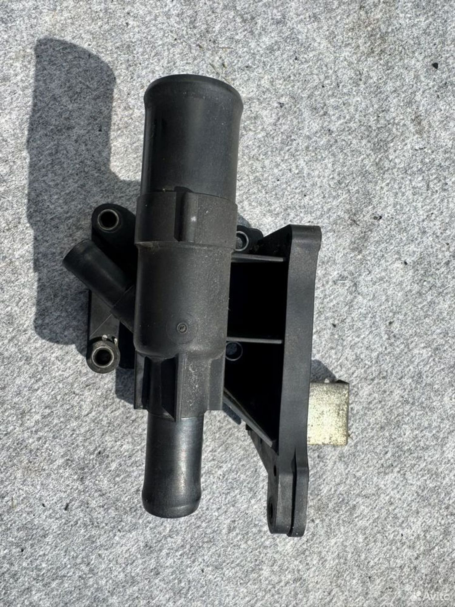 Фланец тройник системы охлаждения Mazda 3 LF 2.0, 1700 рублей, Семиозерка