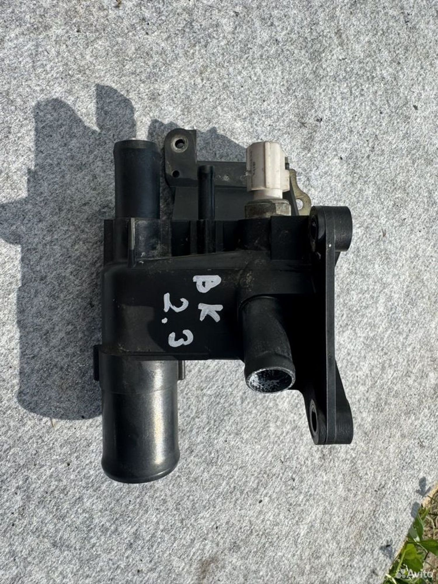 Фланец тройник системы охлаждения Mazda 3 LF 2.0, 1700 рублей, Семиозерка