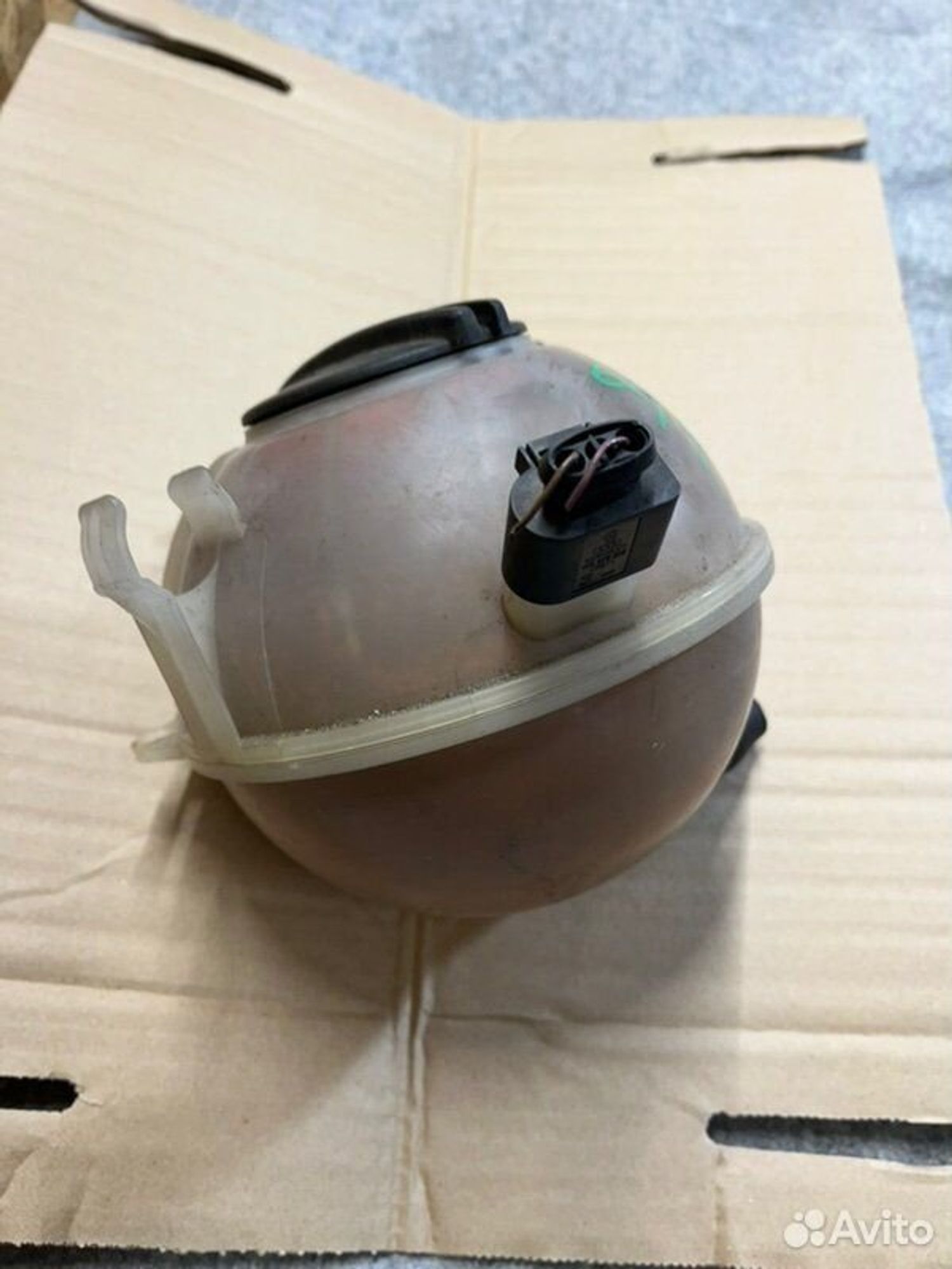 Бачок расширительный Volkswagen Tiguan SUV NF CAW, 2000 рублей, Семиозерка