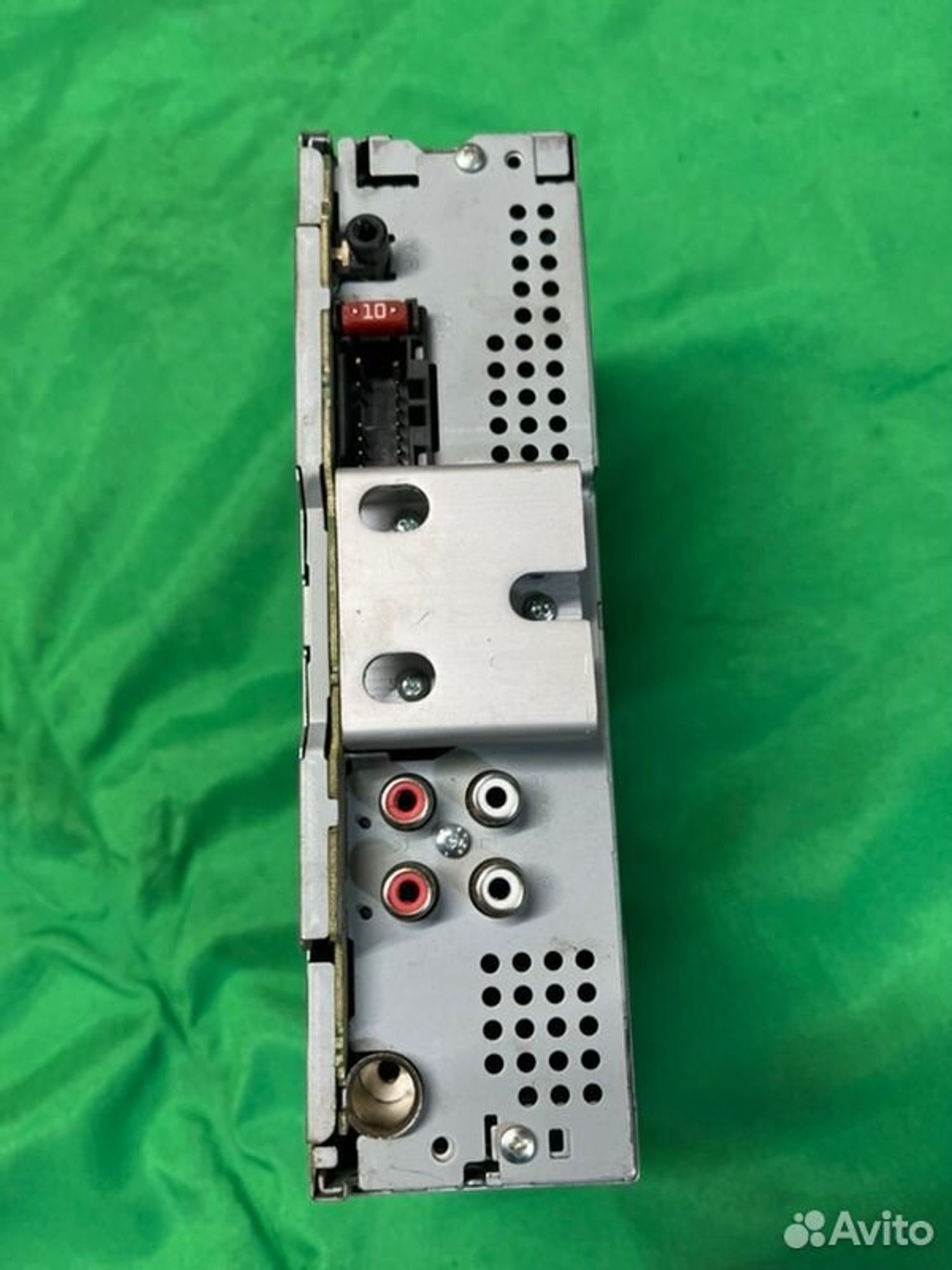 Магнитола Mitsubishi Pajero 6G72 1993, 2000 рублей, Семиозерка