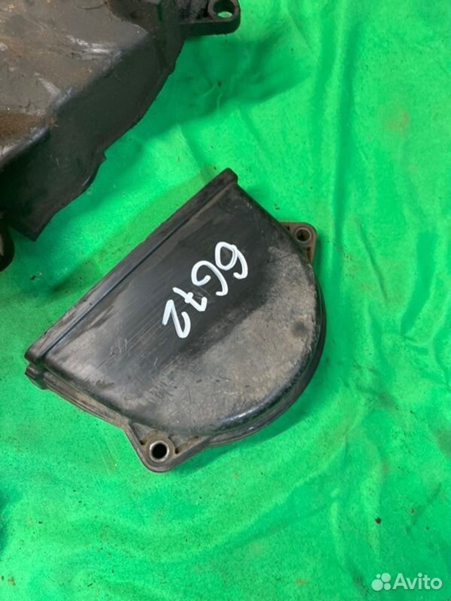 Боковая крышка двигателя Mitsubishi Pajero 6G72, 1800 рублей, Семиозерка