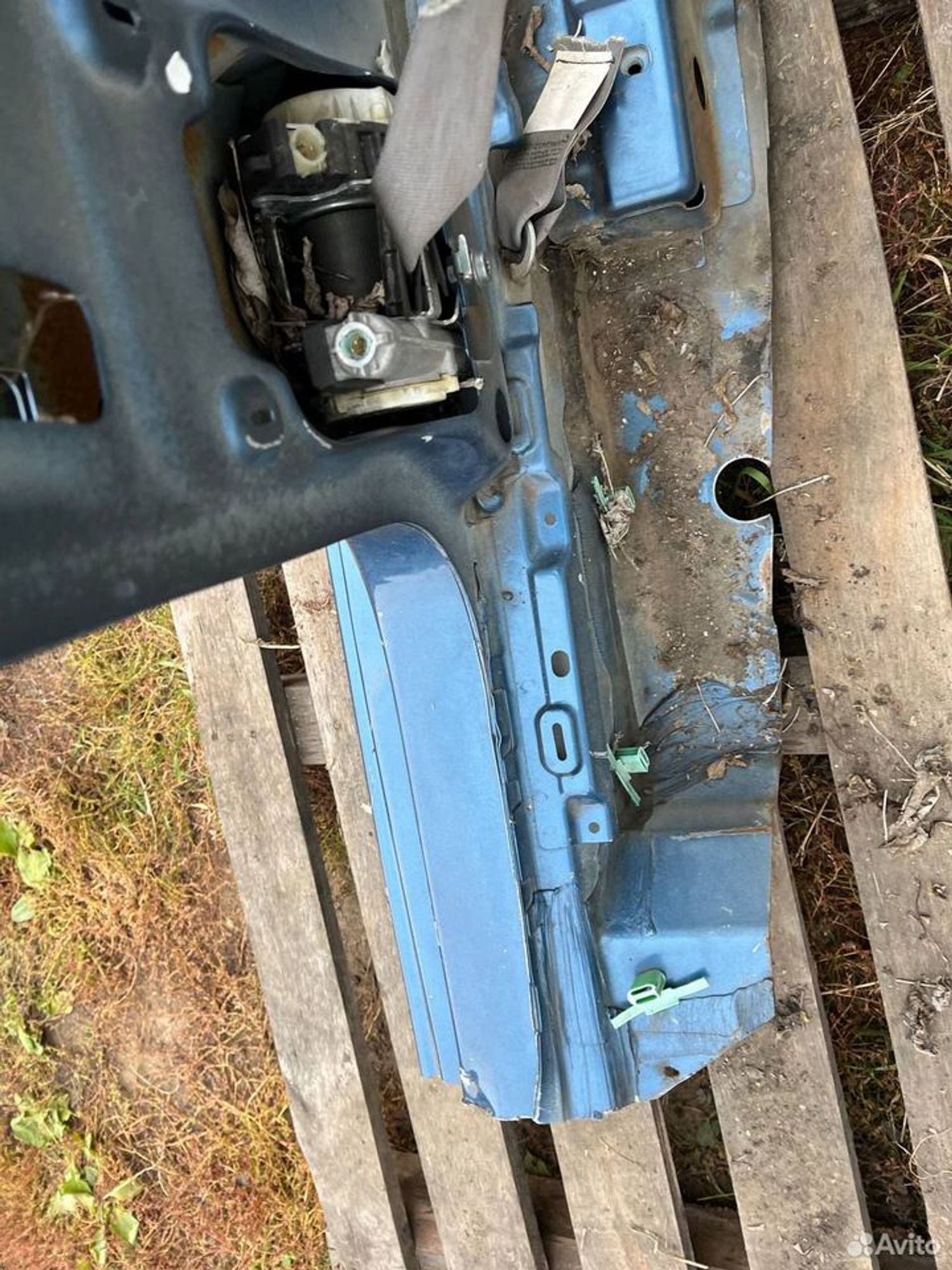 Стойка кузова левая Jetta 6, 15000 рублей, Семиозерка