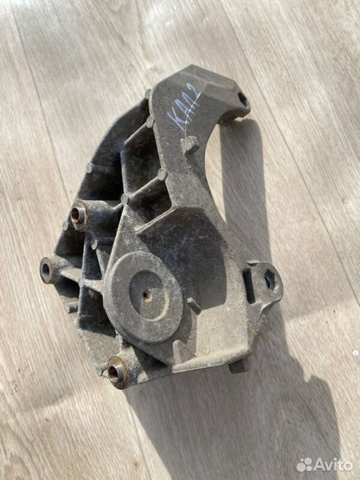 Кронштейн генератора Лада Калина 2 11193 2013, 900 рублей, Семиозерка