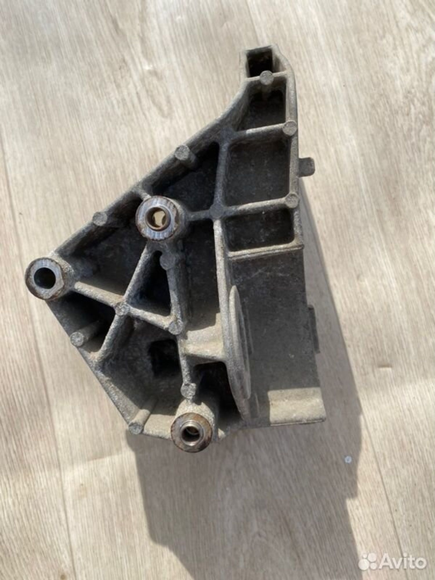 Кронштейн генератора Лада Калина 2 11193 2013, 900 рублей, Семиозерка